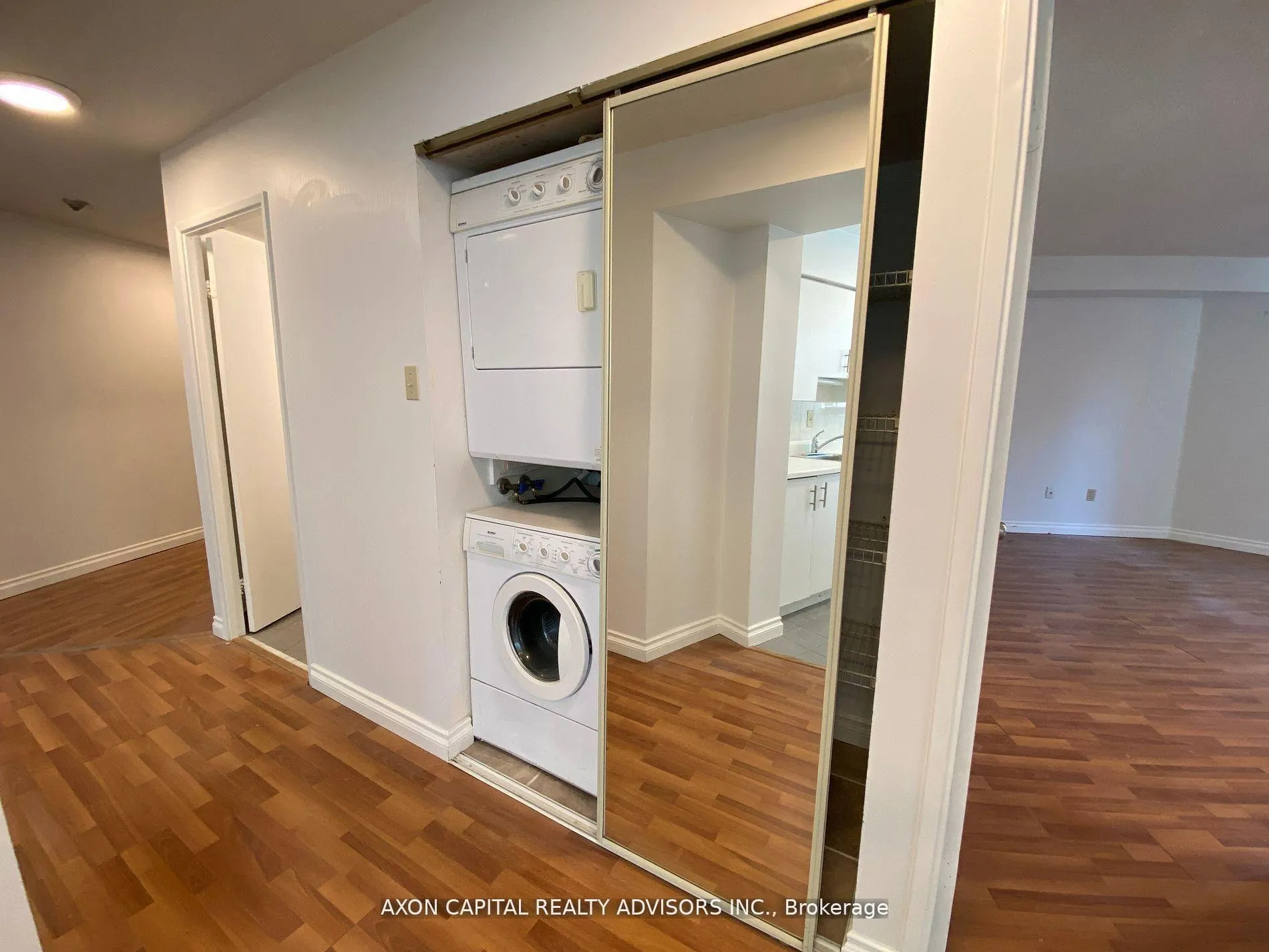 Photo 13 of Unit 305, 1055 Bay Street, Toronto, Bay Street Corridor — HOMEH