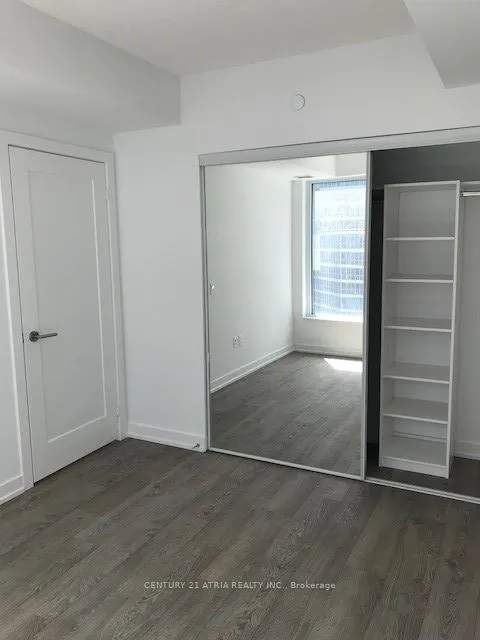 Photo 3 of Unit 1409, 10 York Street, Toronto, Waterfront Communities — HOMEH