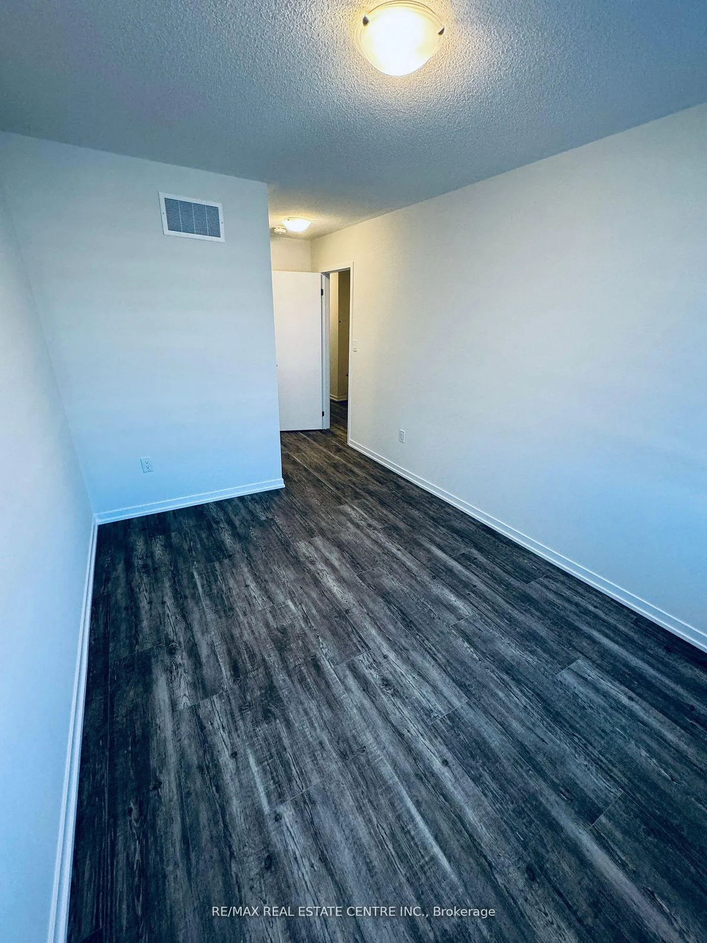 Photo 26 of 2096 Cayenne Street, Oshawa, Kedron — HOMEH