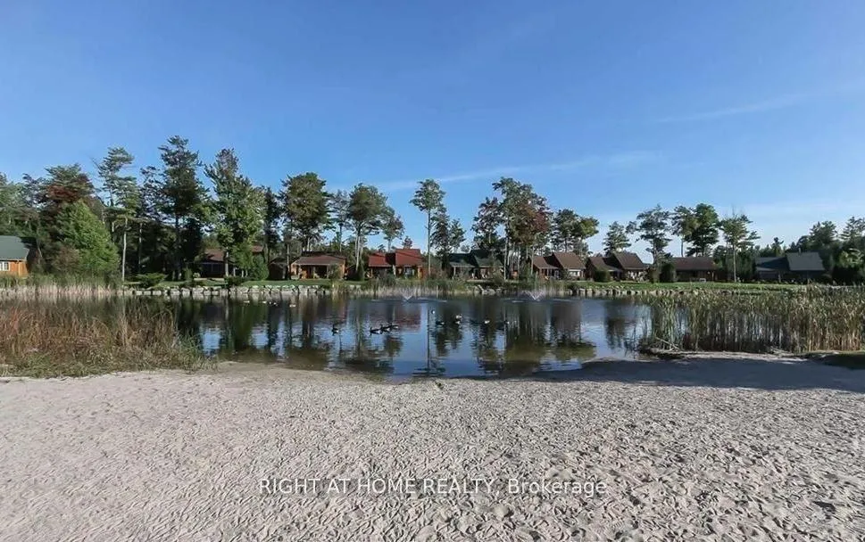 Photo 29 of 7 Nipagon Circle, Wasaga Beach — HOMEH