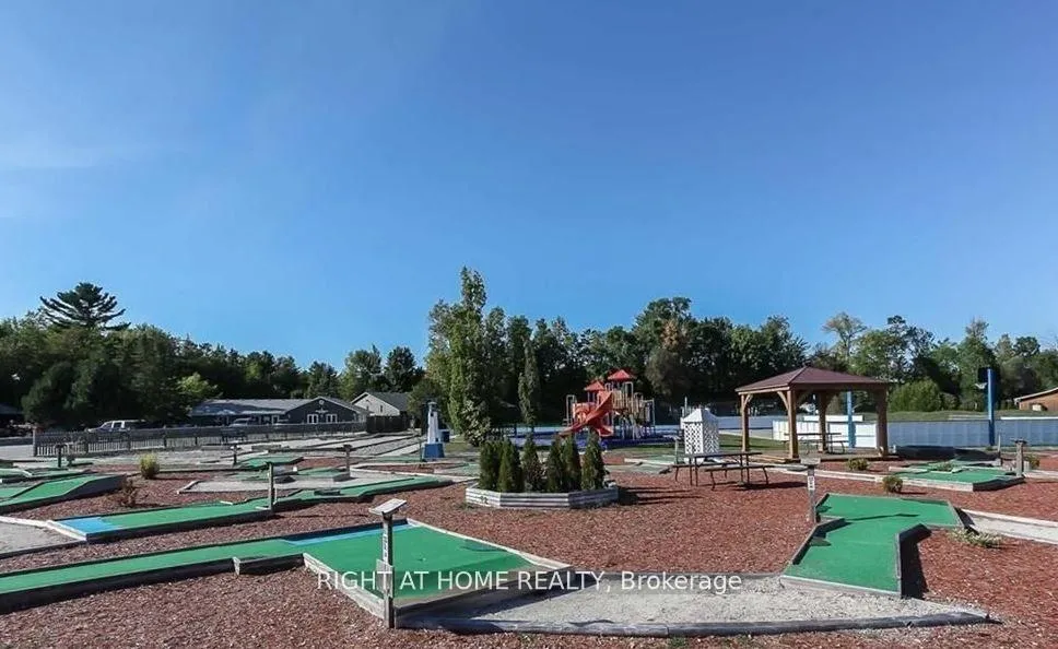 Photo 30 of 7 Nipagon Circle, Wasaga Beach — HOMEH