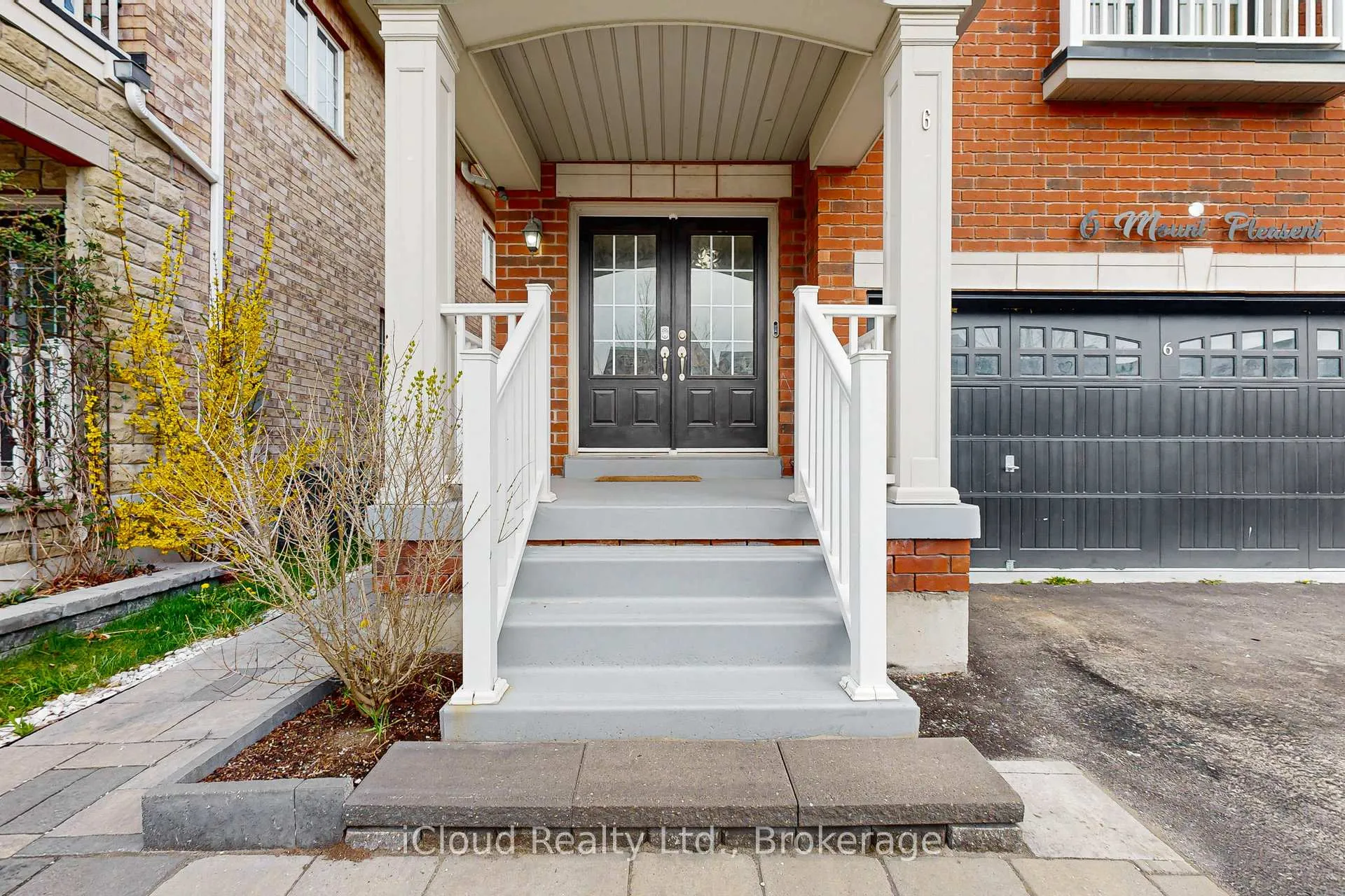 Photo 4 of 6 Mt Pleasant Avenue, Whitby, Blue Grass Meadows — HOMEH