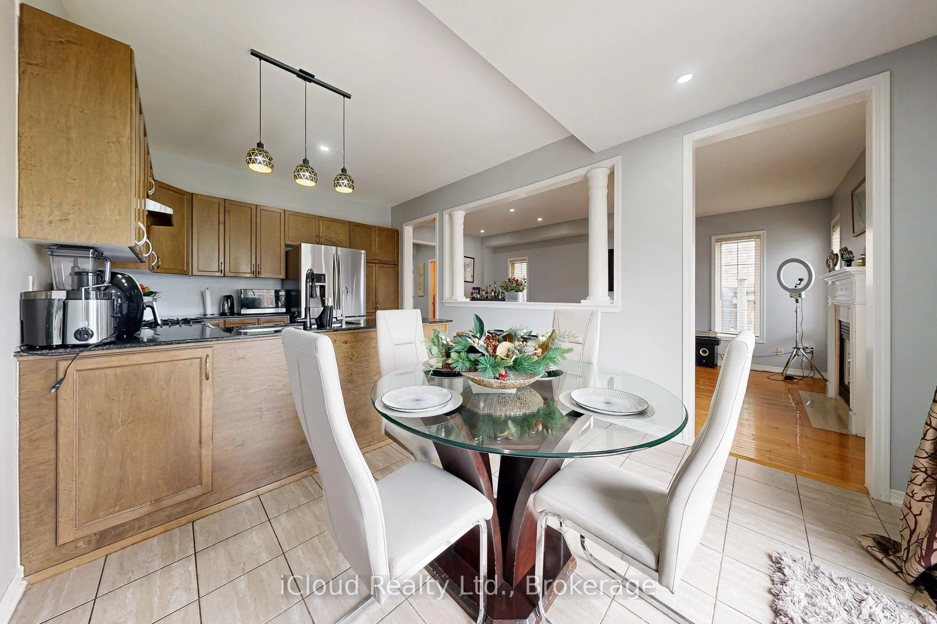 Photo 19 of 6 Mt Pleasant Avenue, Whitby, Blue Grass Meadows — HOMEH