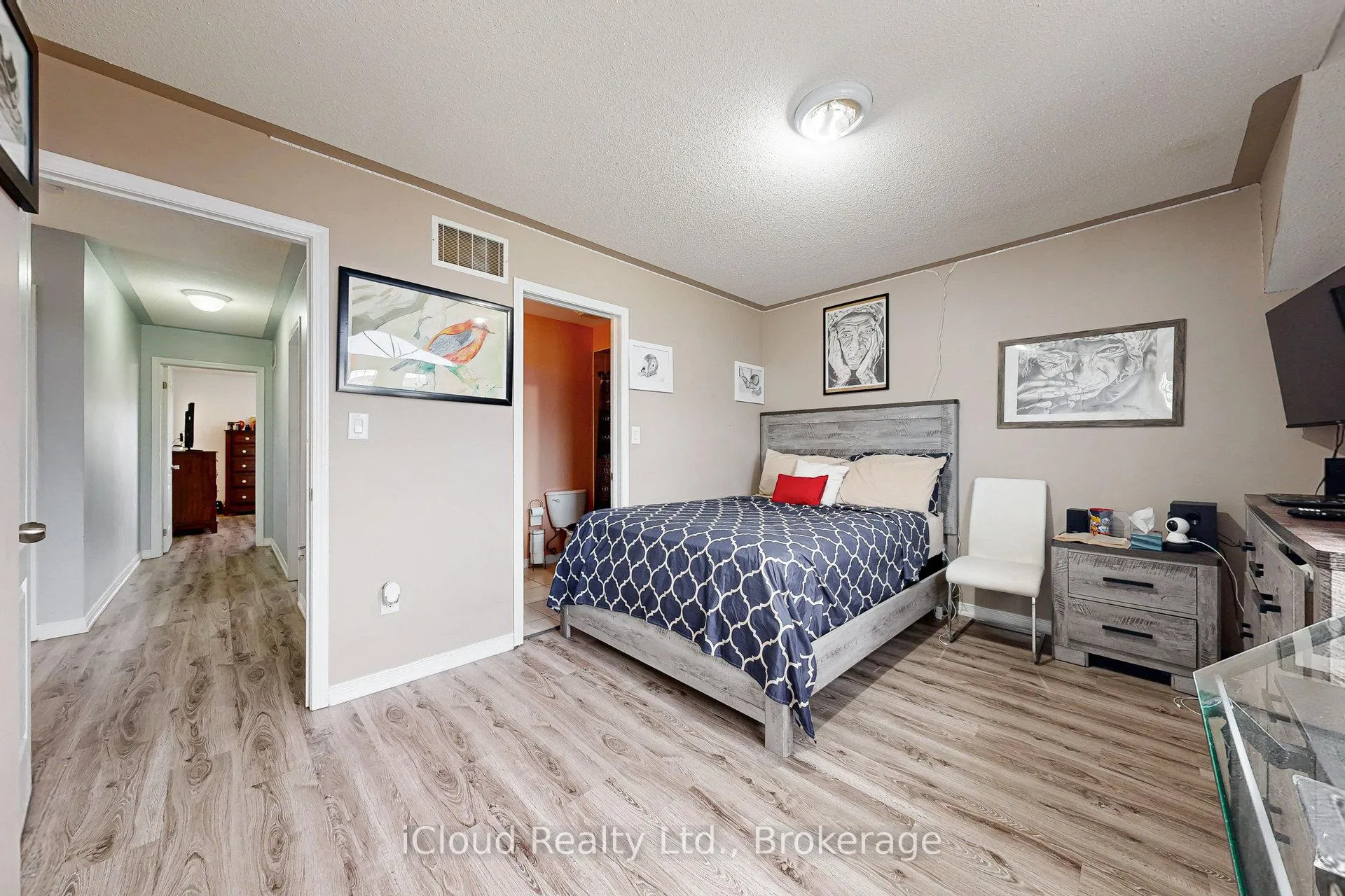 Photo 26 of 6 Mt Pleasant Avenue, Whitby, Blue Grass Meadows — HOMEH