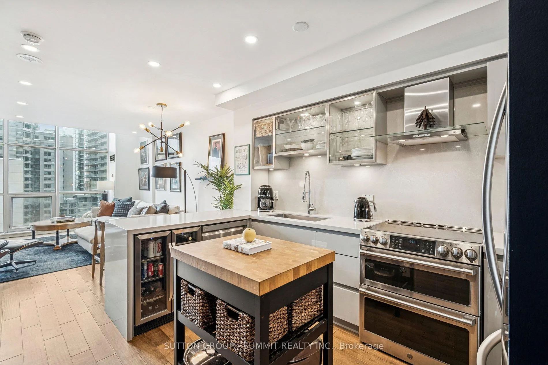 Photo 14 of Unit 1316, 36 Blue Jays Way, Toronto, Waterfront Communities — HOMEH
