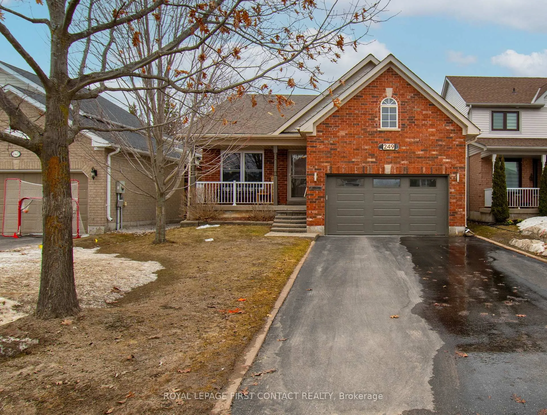 Photo 1 of 249 Esther Drive, Barrie, Painswick South — HOMEH
