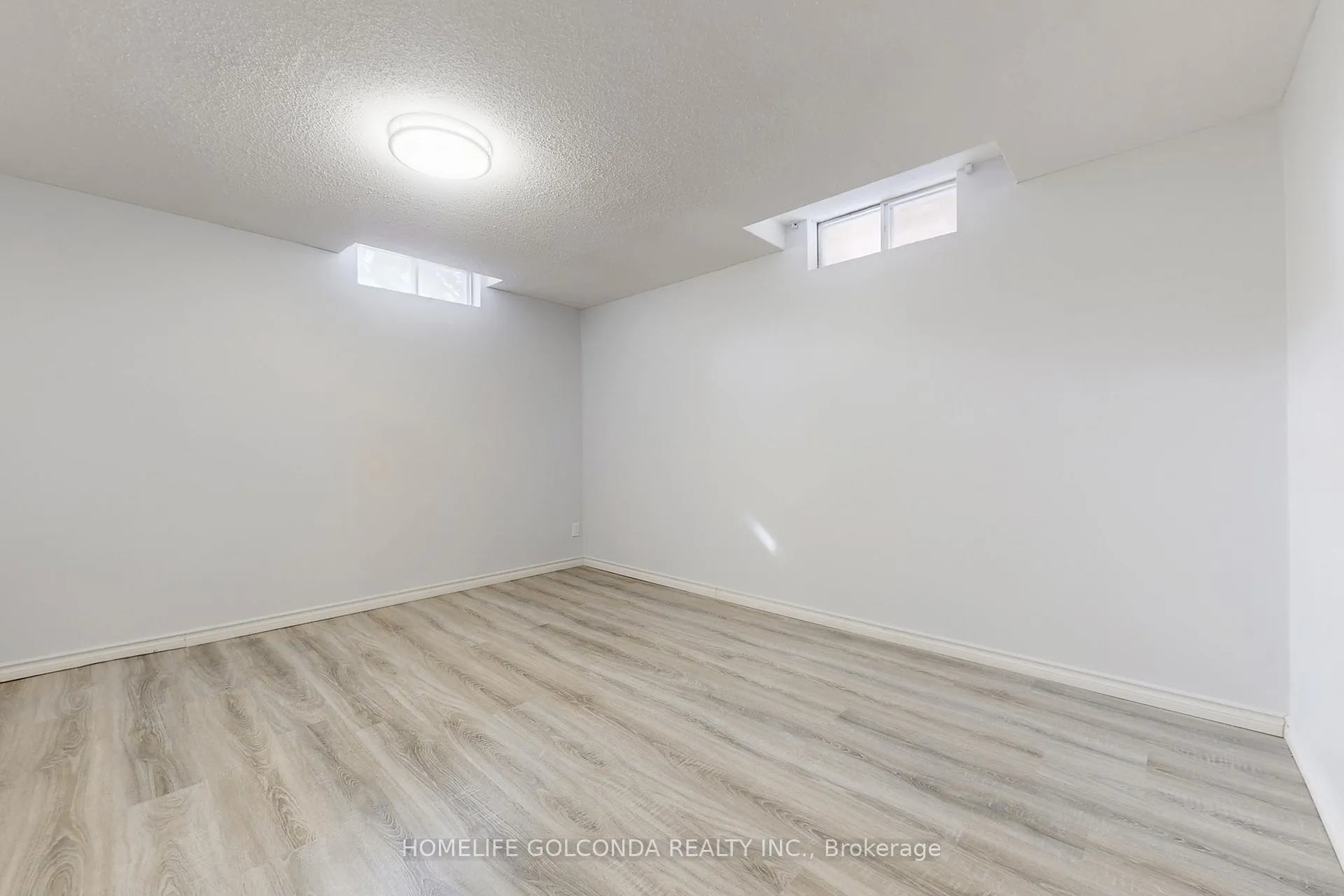 Photo 27 of 1861 Una Road, Pickering, Amberlea — HOMEH