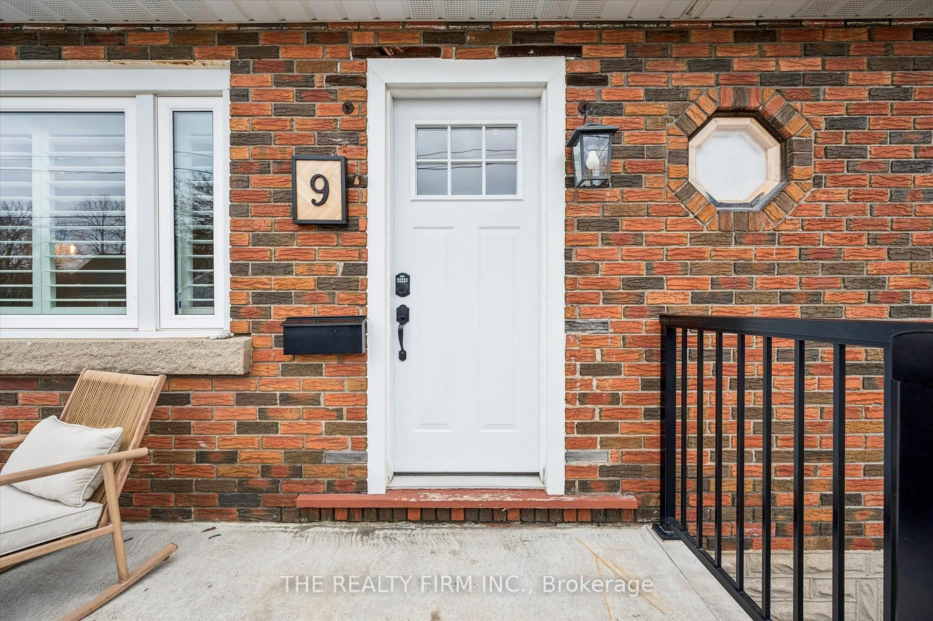 Photo 7 of 9 Dodds Avenue E, Guelph, St. Patrick's Ward — HOMEH