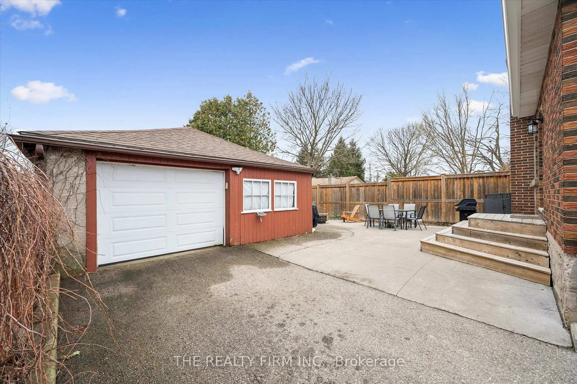 Photo 32 of 9 Dodds Avenue E, Guelph, St. Patrick's Ward — HOMEH