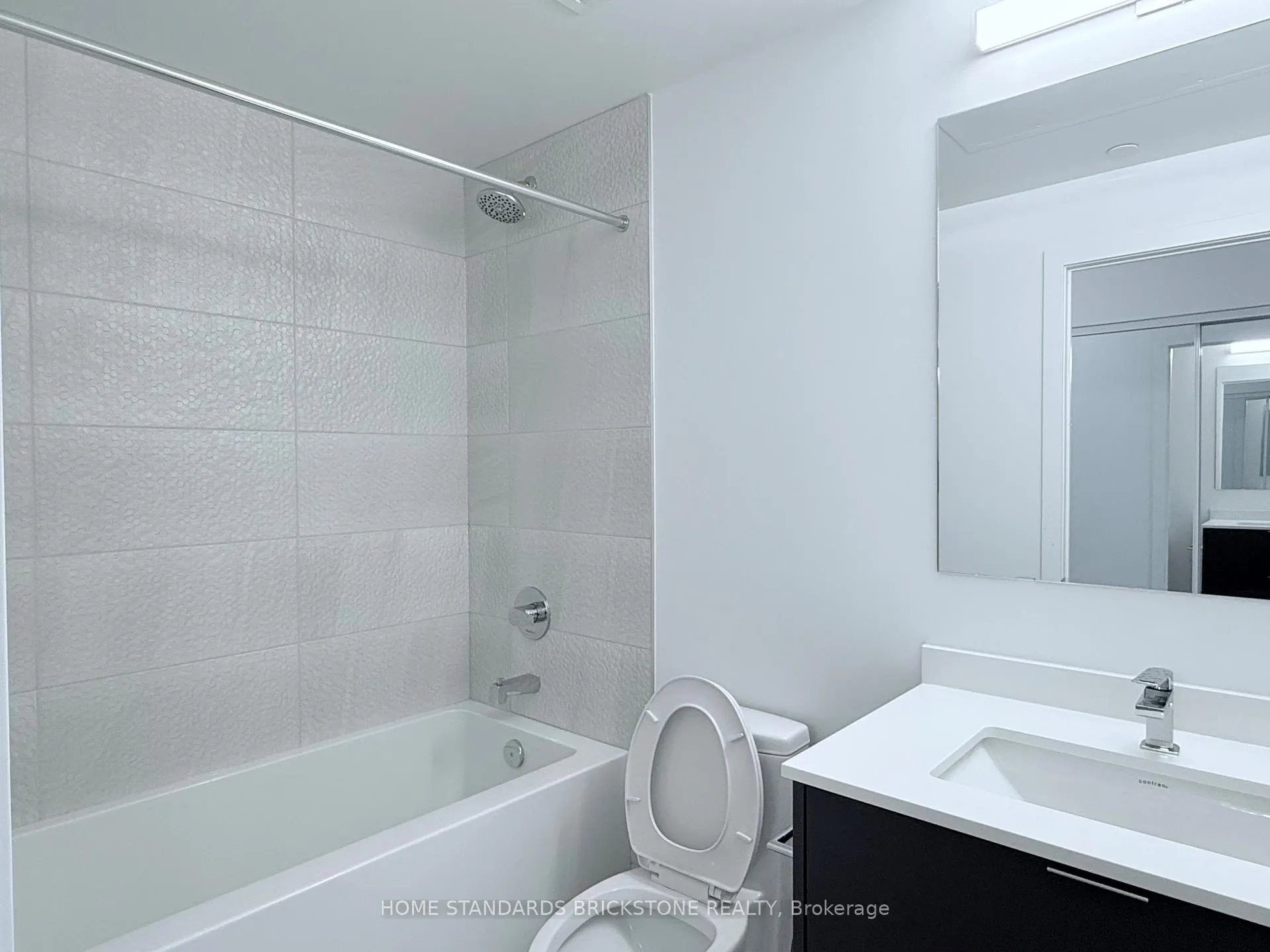 Photo 2 of Unit A1706, 9763 Markham Road, Markham, Greensborough — HOMEH
