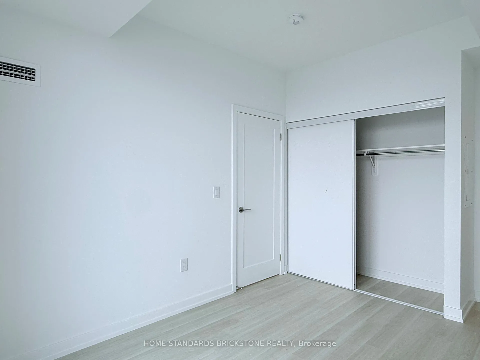Photo 12 of Unit A1706, 9763 Markham Road, Markham, Greensborough — HOMEH