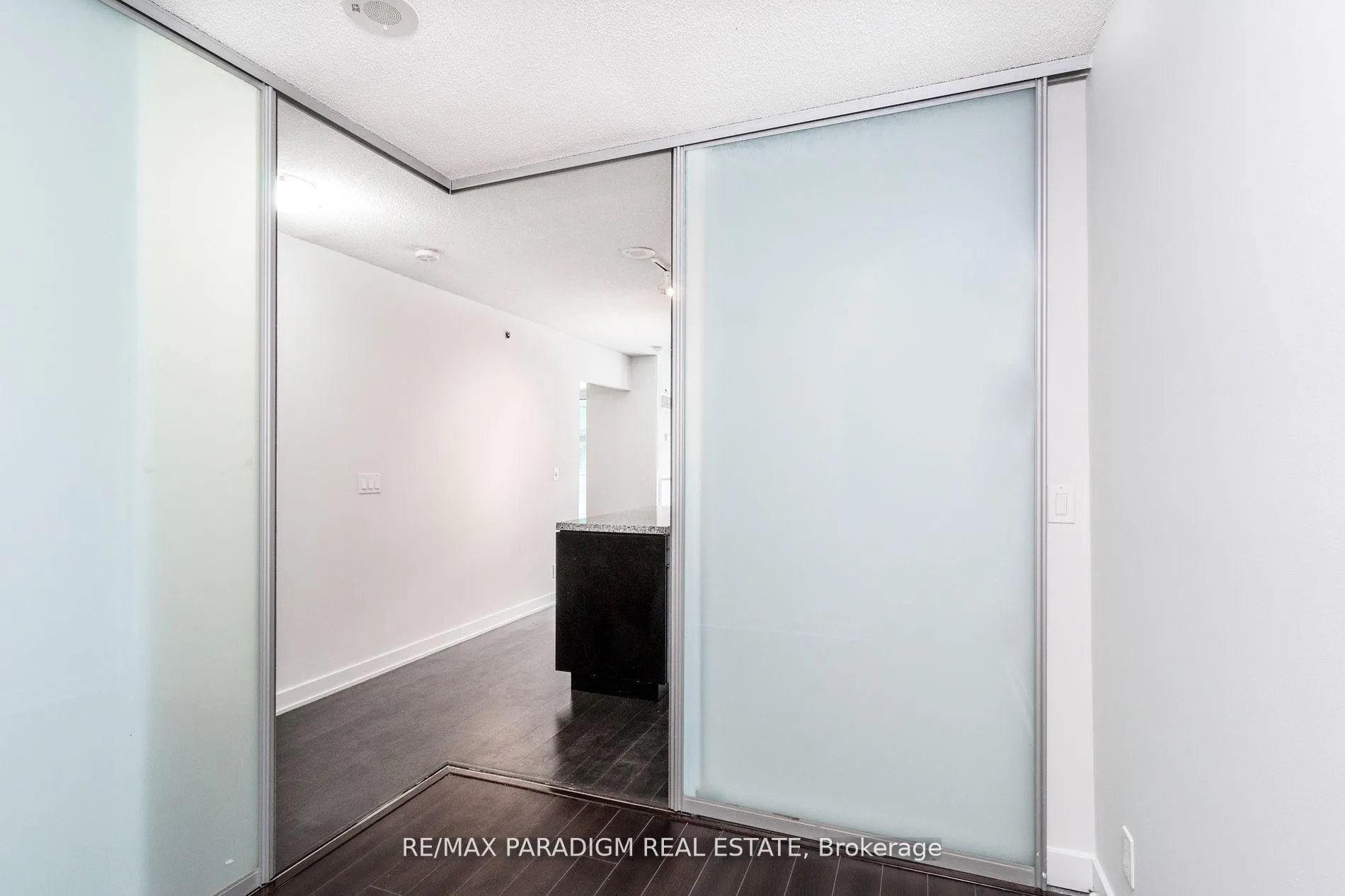 Photo 11 of Unit 316, 21 Nelson Street, Toronto, University — HOMEH