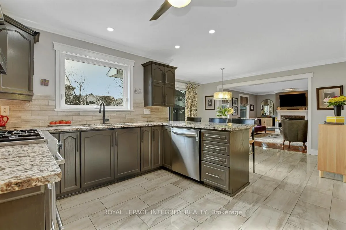 Photo 13 of 4 Heritage Grove Crescent, Ottawa, Stittsville (Central) — HOMEH