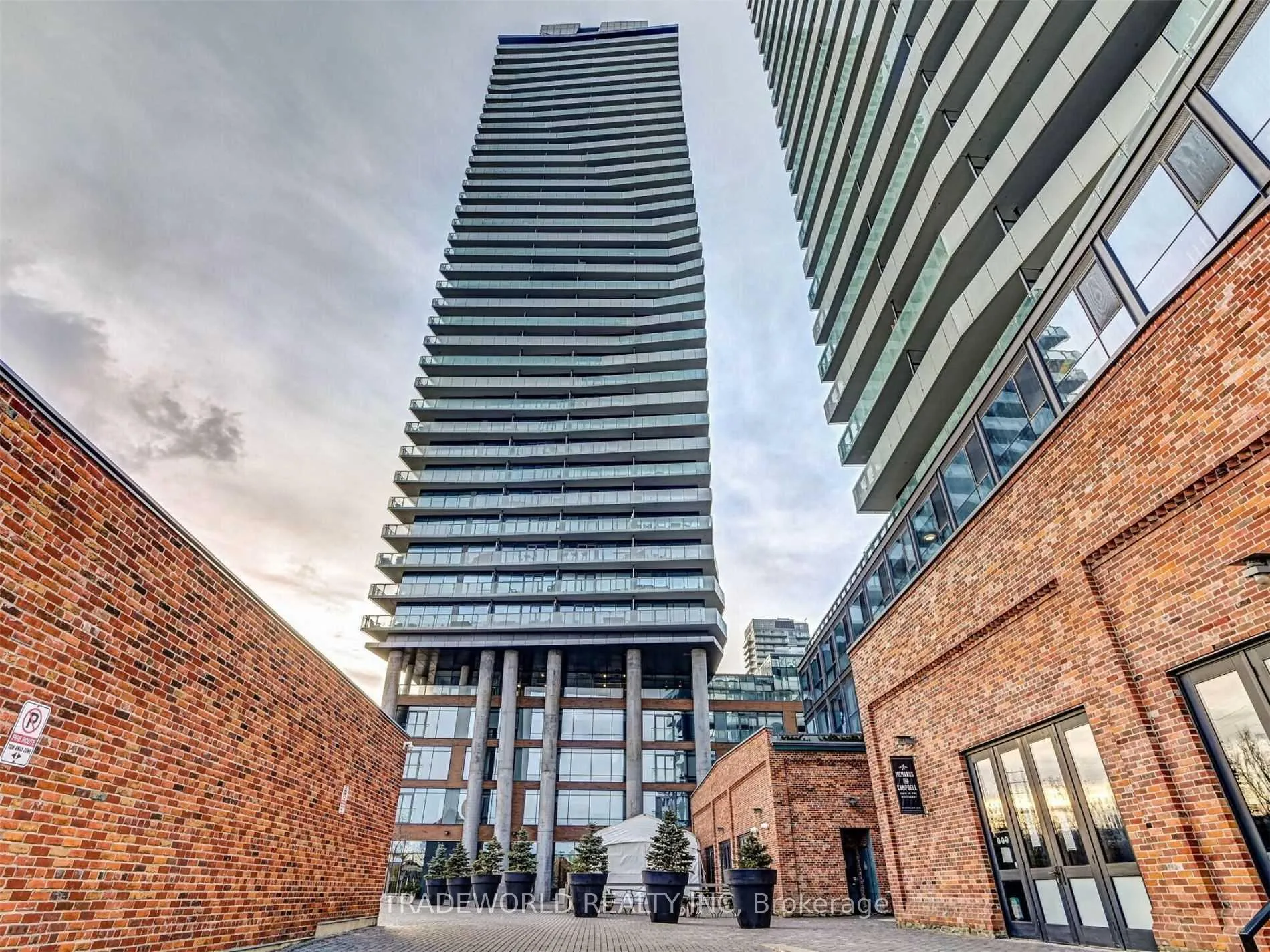 Photo 2 of Unit 2301, 70 Distillery Lane, Toronto, Waterfront Communities — HOMEH