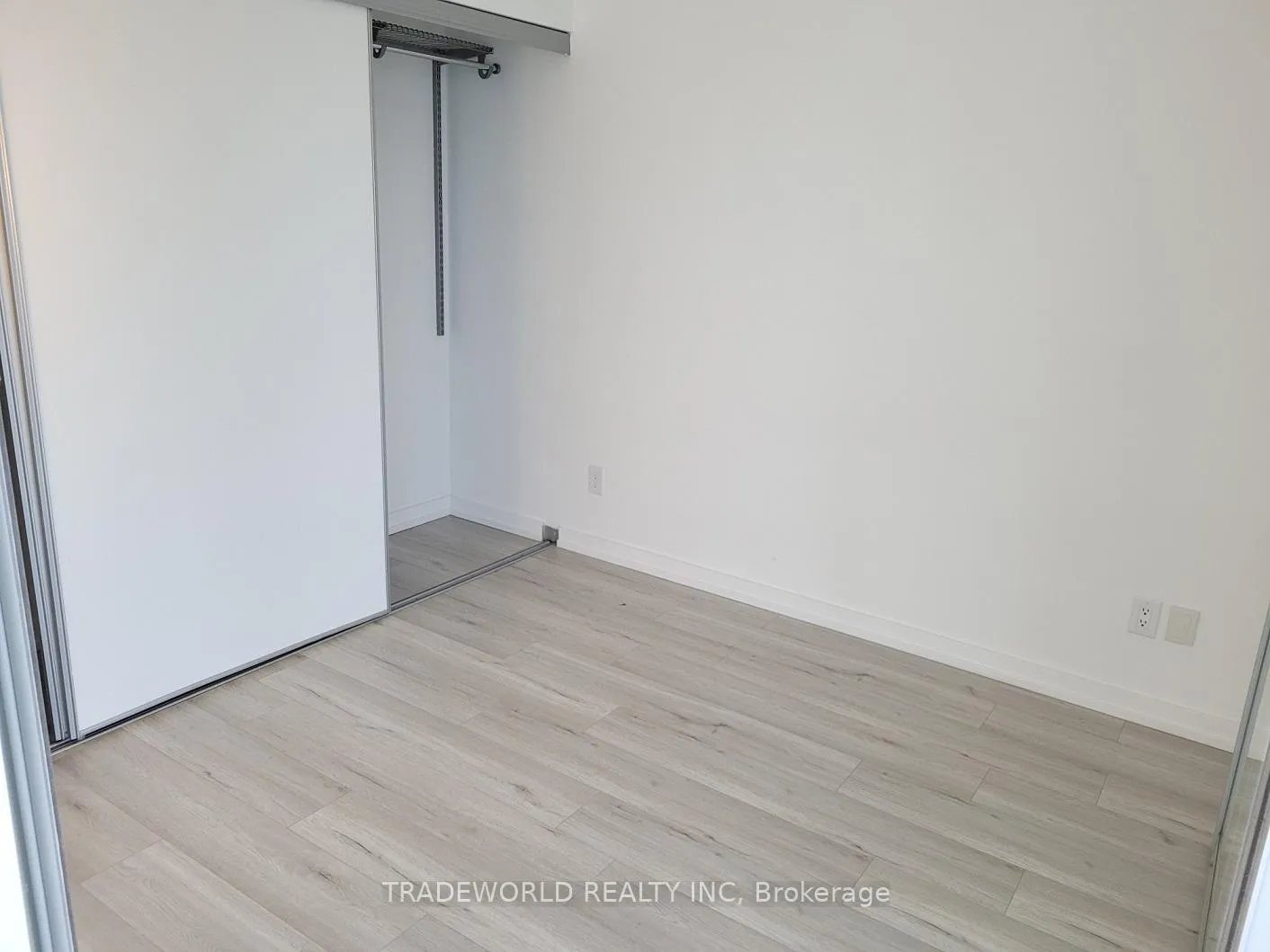 Photo 17 of Unit 2301, 70 Distillery Lane, Toronto, Waterfront Communities — HOMEH