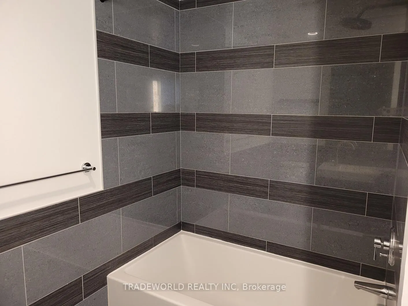 Photo 23 of Unit 2301, 70 Distillery Lane, Toronto, Waterfront Communities — HOMEH