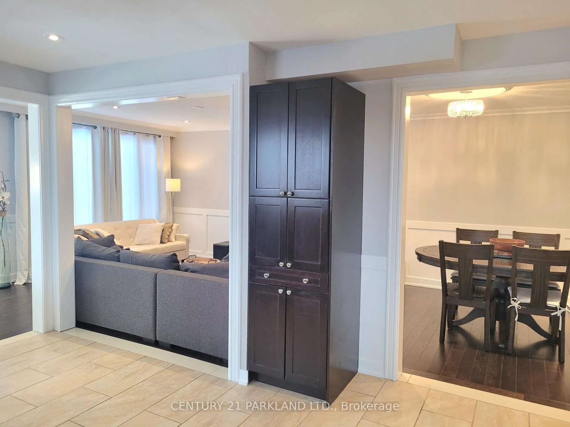 Photo 15 of 52 Franel Crescent, North York, Humber Summit — HOMEH