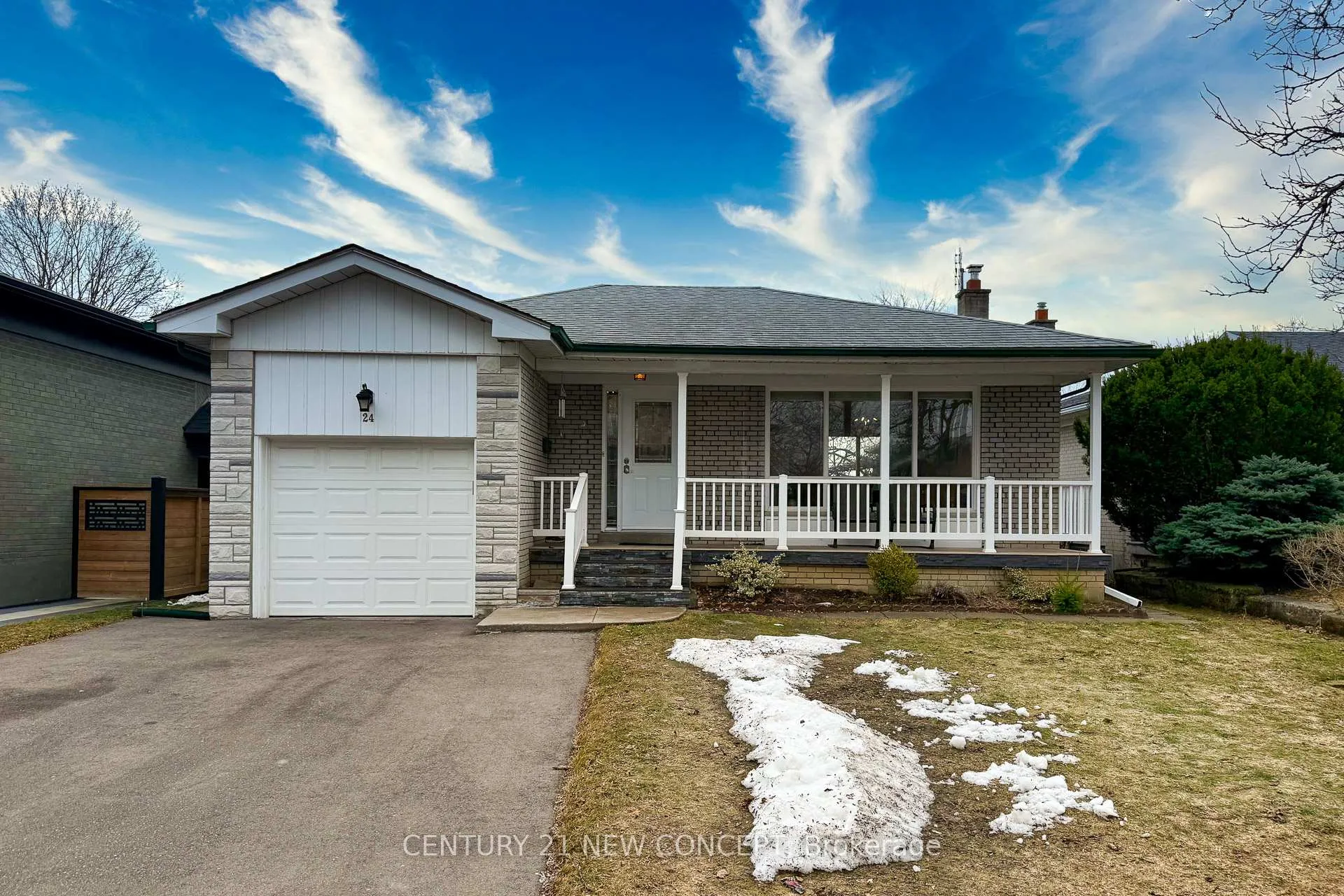 Photo 1 of 24 Woodpark Road, Etobicoke, Willowridge-Martingrove-Richview — HOMEH