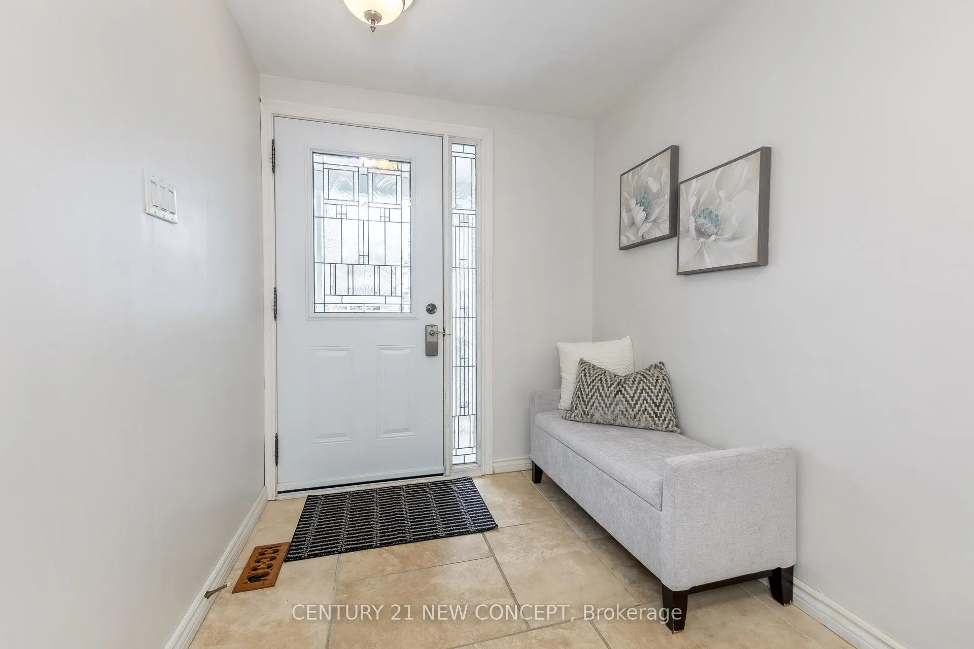 Photo 6 of 24 Woodpark Road, Etobicoke, Willowridge-Martingrove-Richview — HOMEH