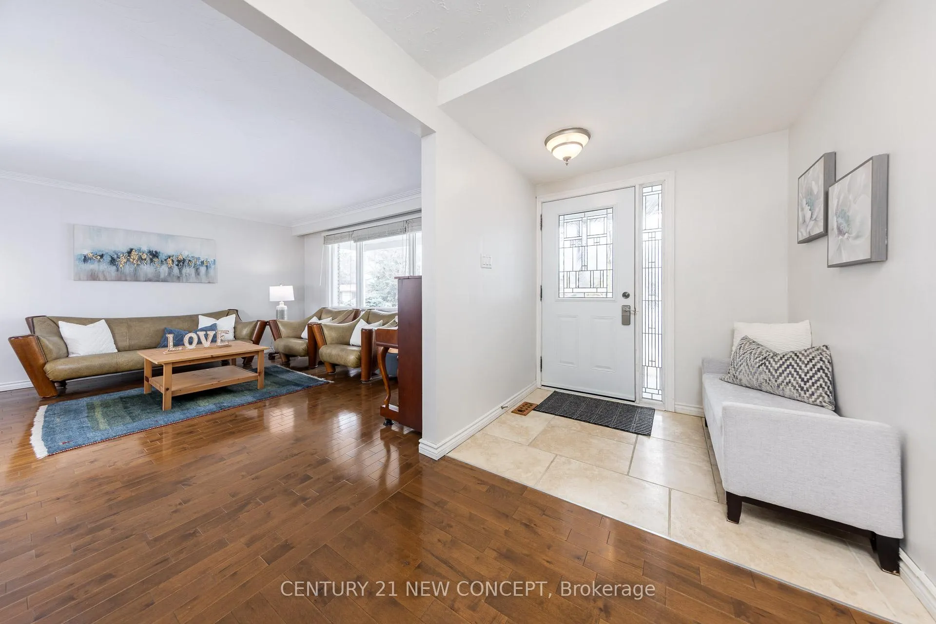 Photo 7 of 24 Woodpark Road, Etobicoke, Willowridge-Martingrove-Richview — HOMEH