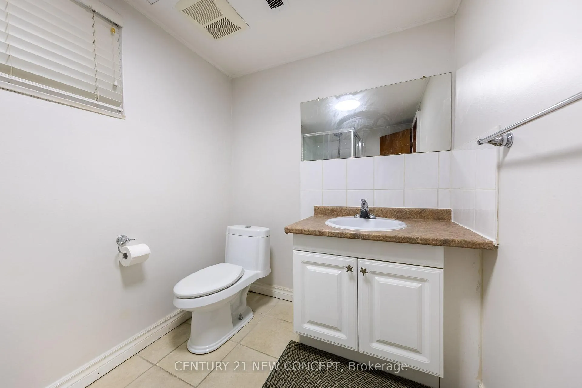 Photo 34 of 24 Woodpark Road, Etobicoke, Willowridge-Martingrove-Richview — HOMEH