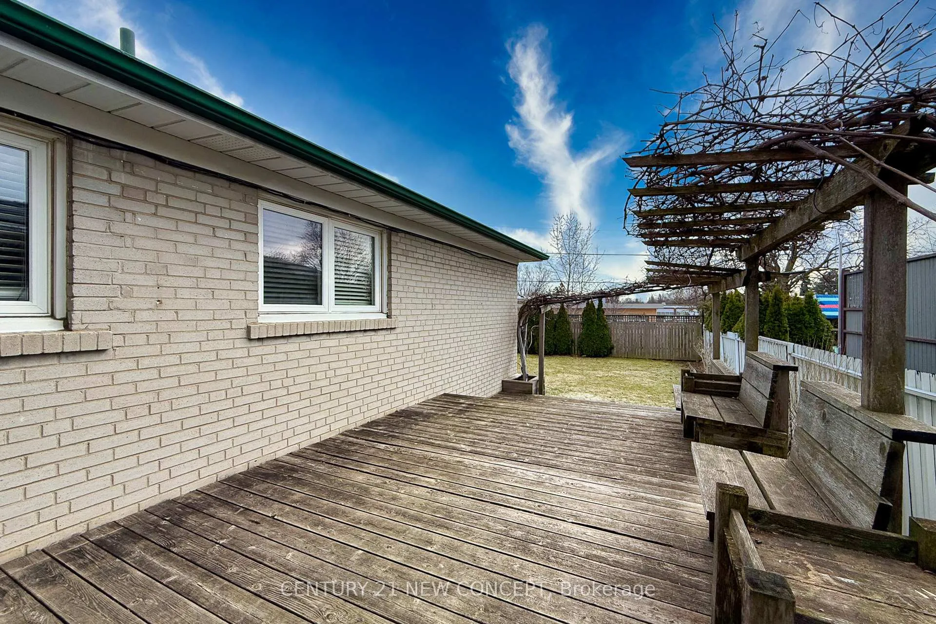 Photo 38 of 24 Woodpark Road, Etobicoke, Willowridge-Martingrove-Richview — HOMEH