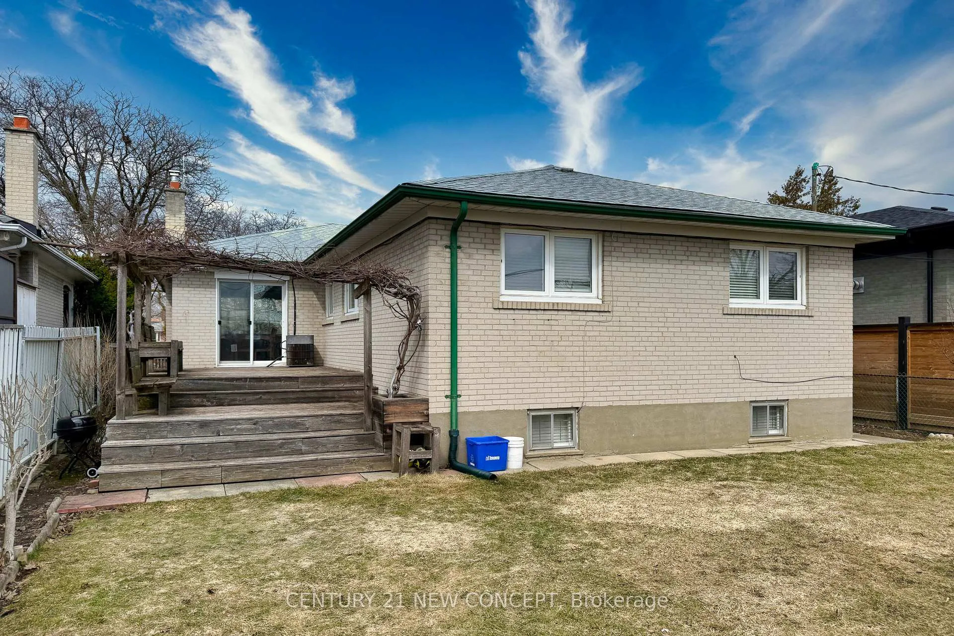 Photo 45 of 24 Woodpark Road, Etobicoke, Willowridge-Martingrove-Richview — HOMEH