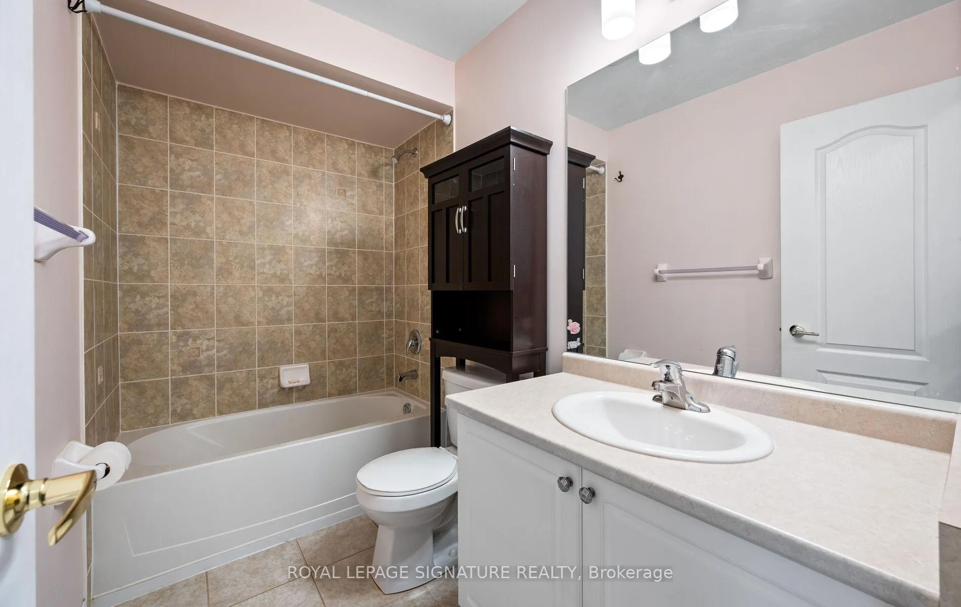 Photo 43 of 36 Stephanie Avenue, Brampton, Bram West — HOMEH