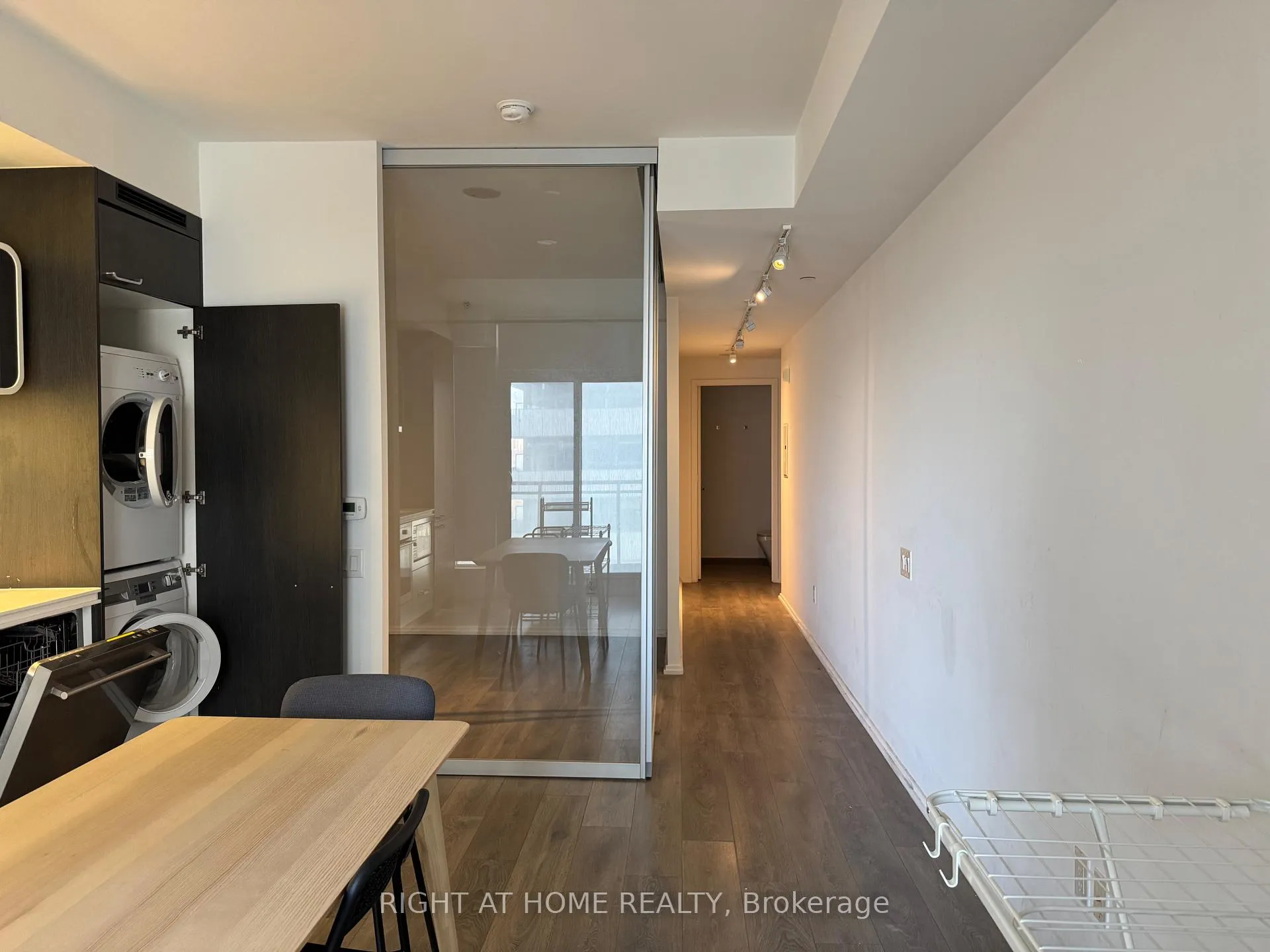 Photo 4 of Unit 2608, 45 Charles Street E, Toronto, Church-Yonge Corridor — HOMEH
