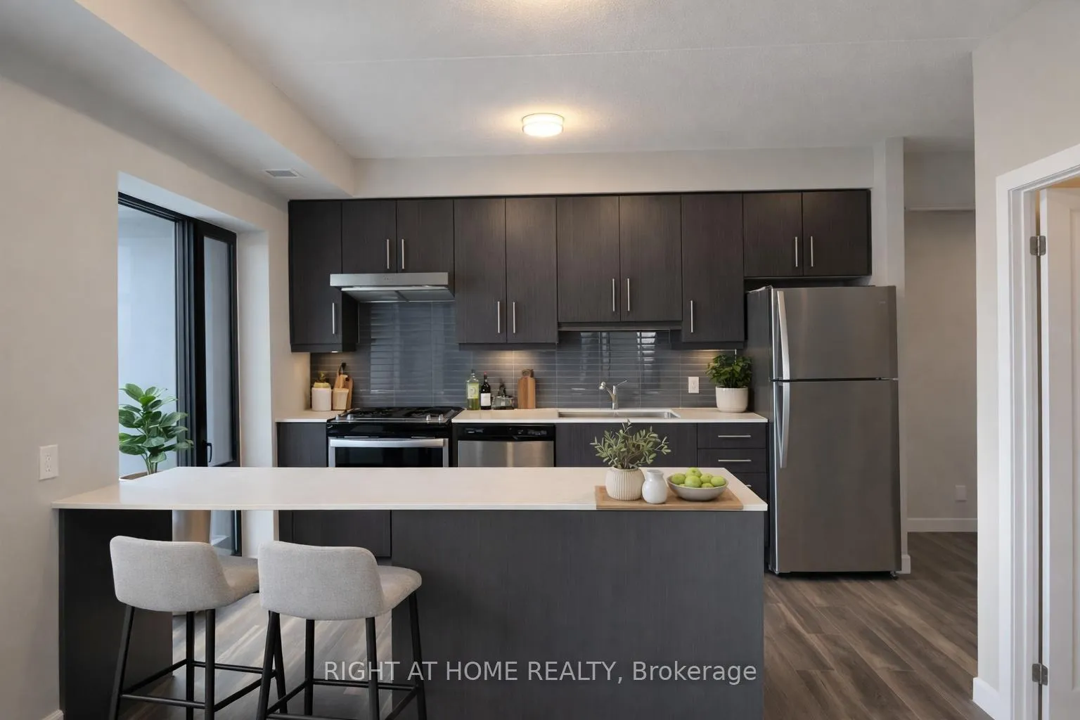 Photo 3 of Unit 1714, 15 Queen Street S, Hamilton, Central — HOMEH