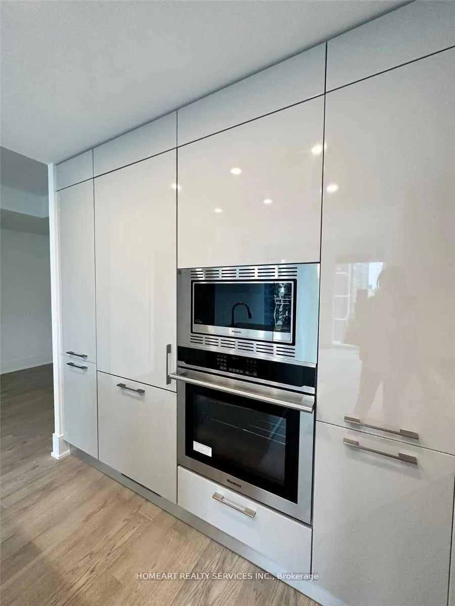 Photo 10 of Unit 1916, 1 Gloucester Street, Toronto, Church-Yonge Corridor — HOMEH