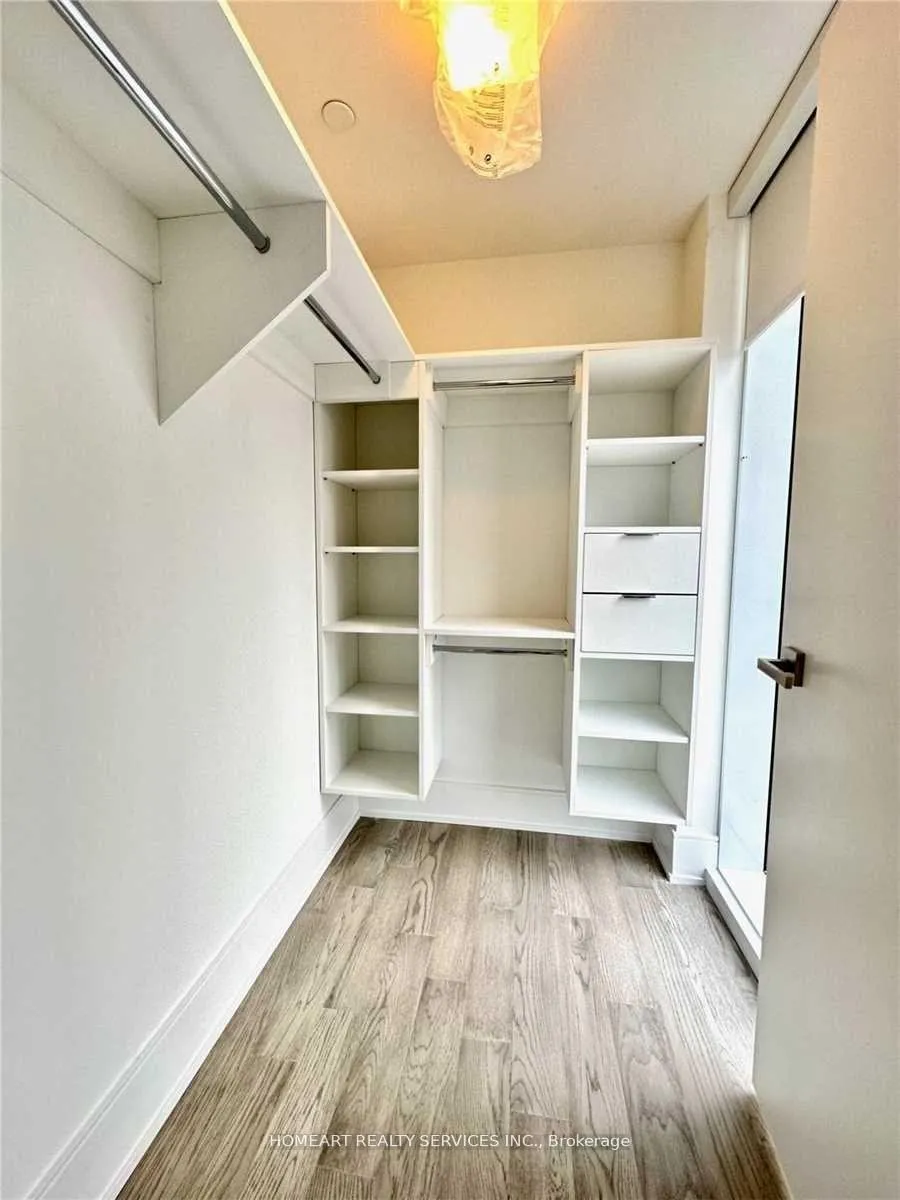 Photo 13 of Unit 1916, 1 Gloucester Street, Toronto, Church-Yonge Corridor — HOMEH