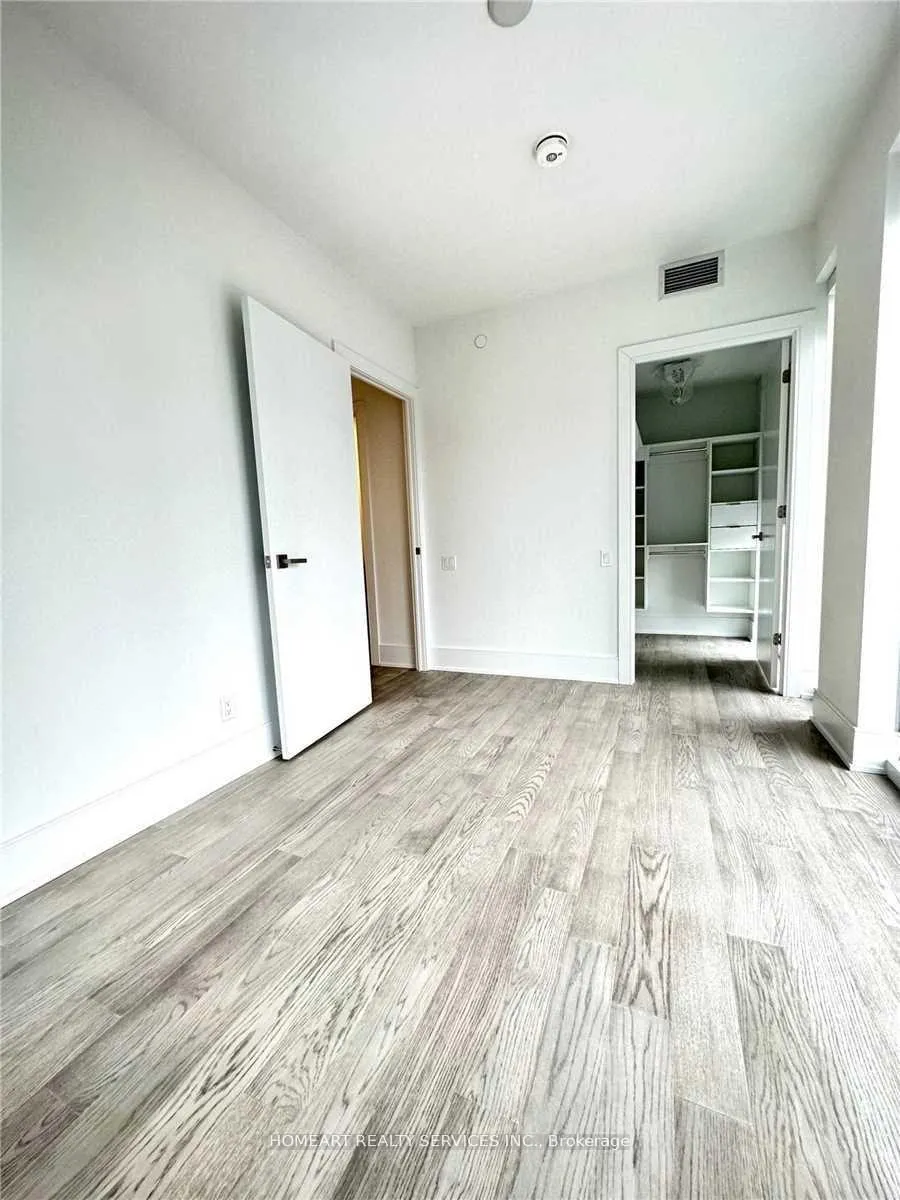 Photo 15 of Unit 1916, 1 Gloucester Street, Toronto, Church-Yonge Corridor — HOMEH