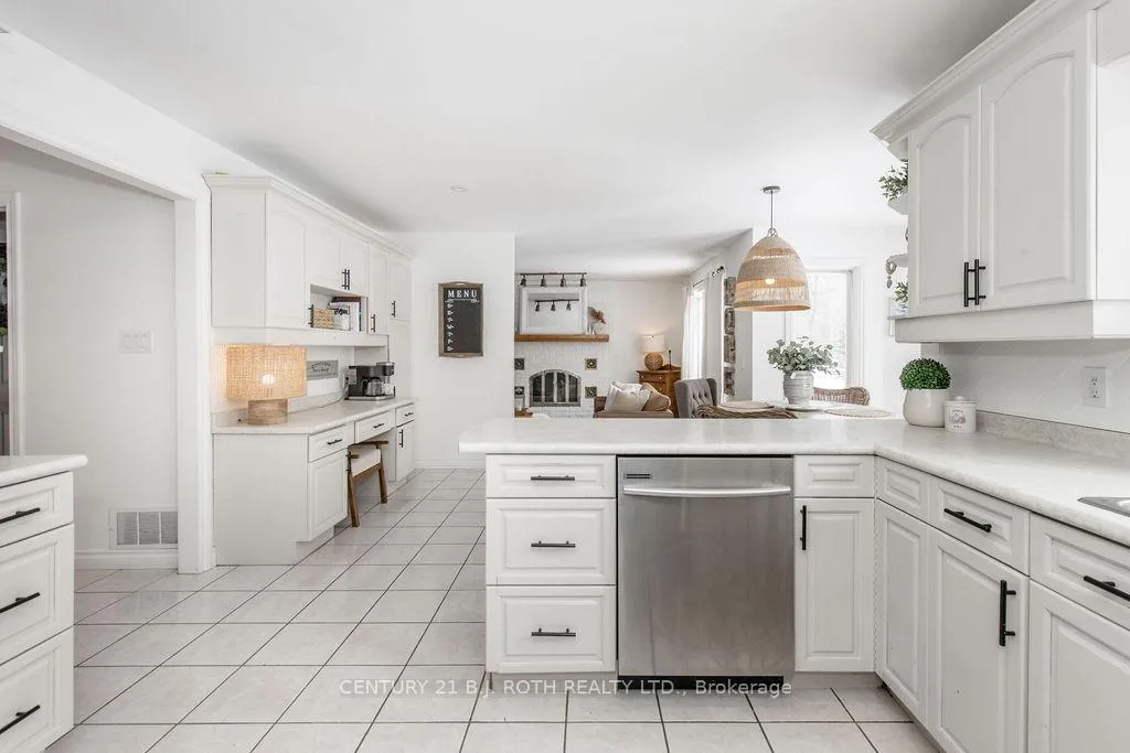 Photo 9 of 7 Priest Avenue, Springwater, Snow Valley — HOMEH