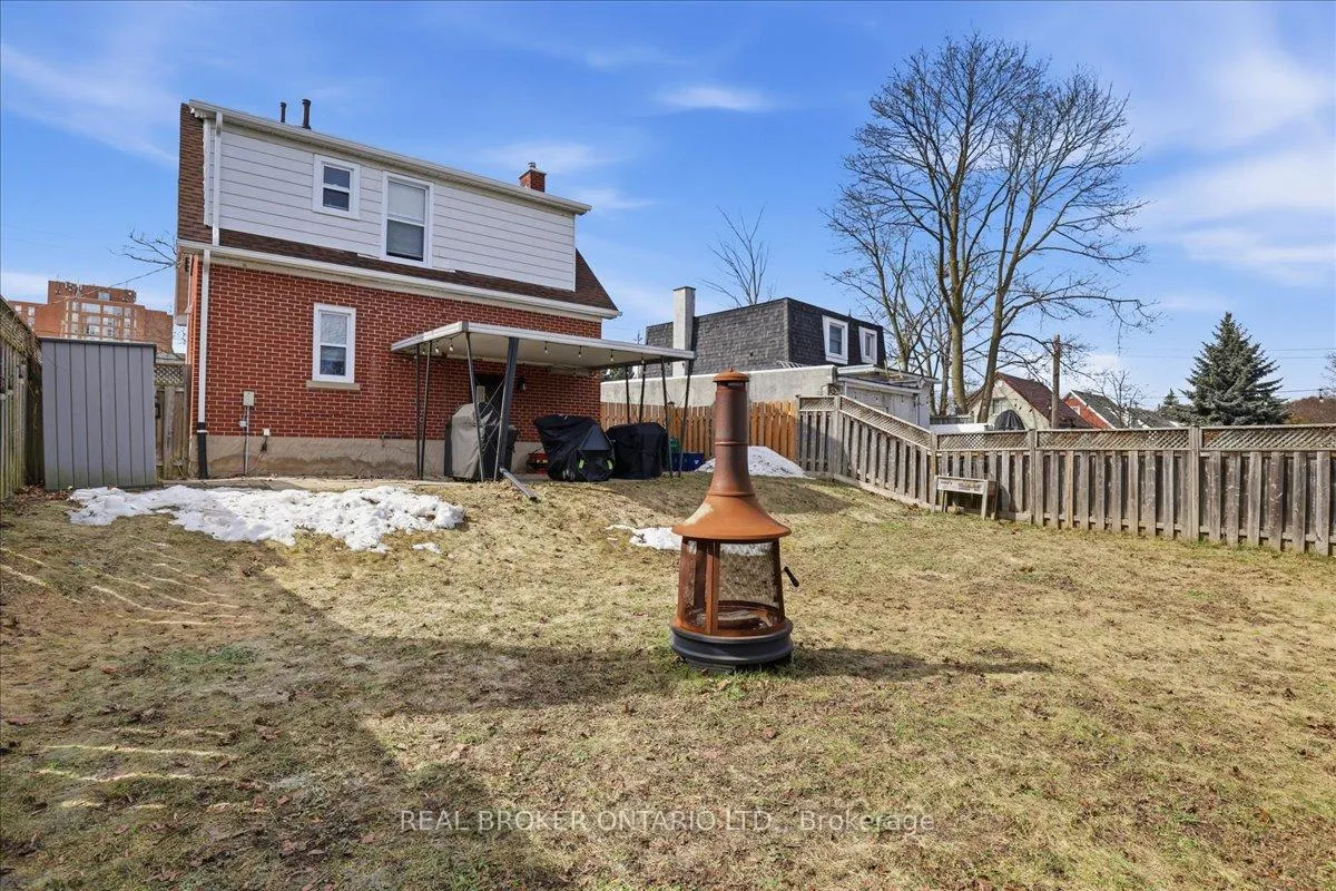 Photo 32 of 652 Weber Street E, Kitchener — HOMEH