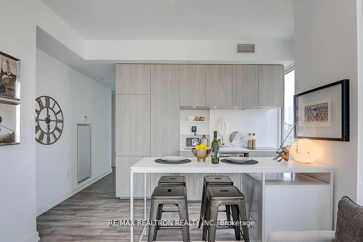 Photo 12 of Unit 2213, 77 Shuter St Street E, Toronto, Church-Yonge Corridor — HOMEH
