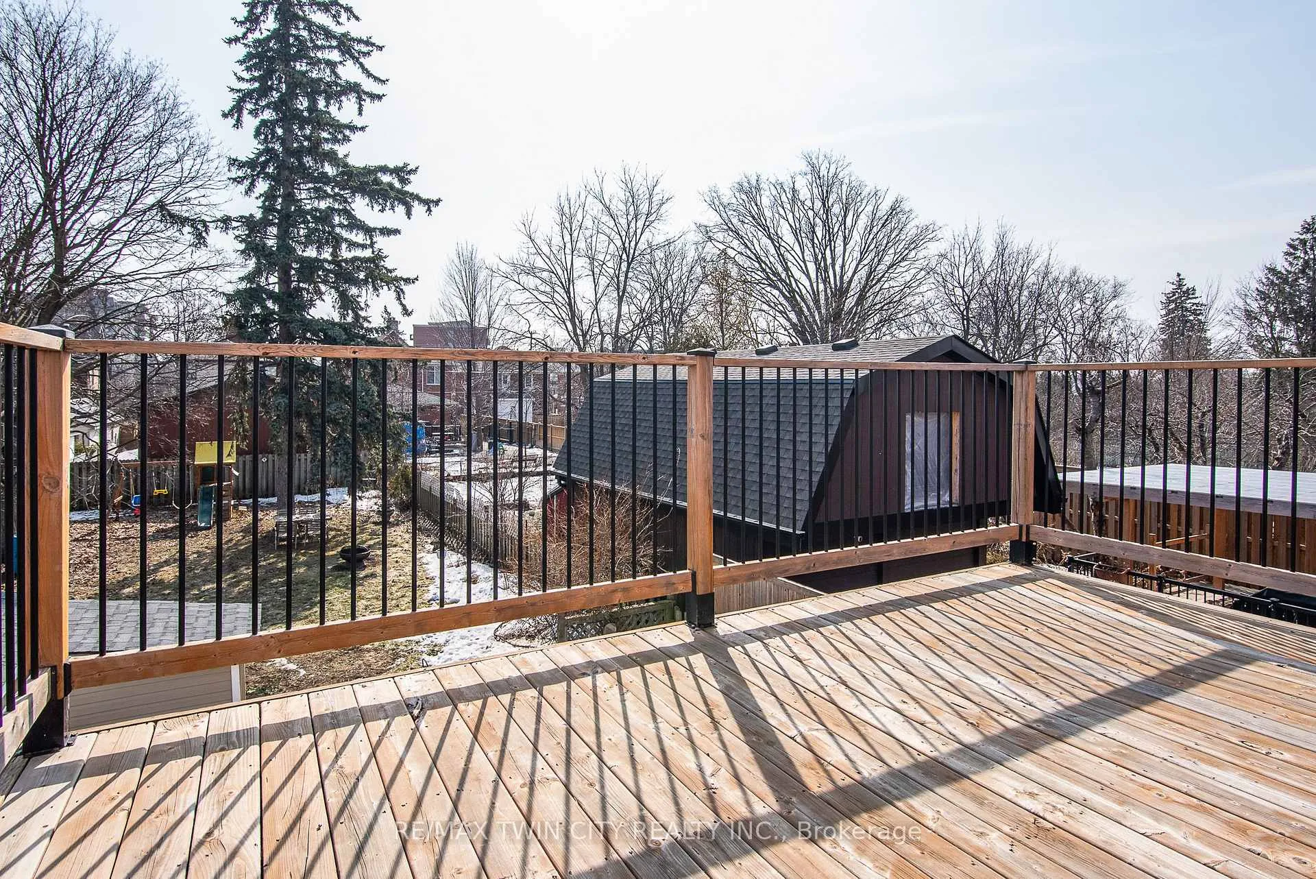 Photo 7 of 15 Herlan Avenue, Kitchener — HOMEH