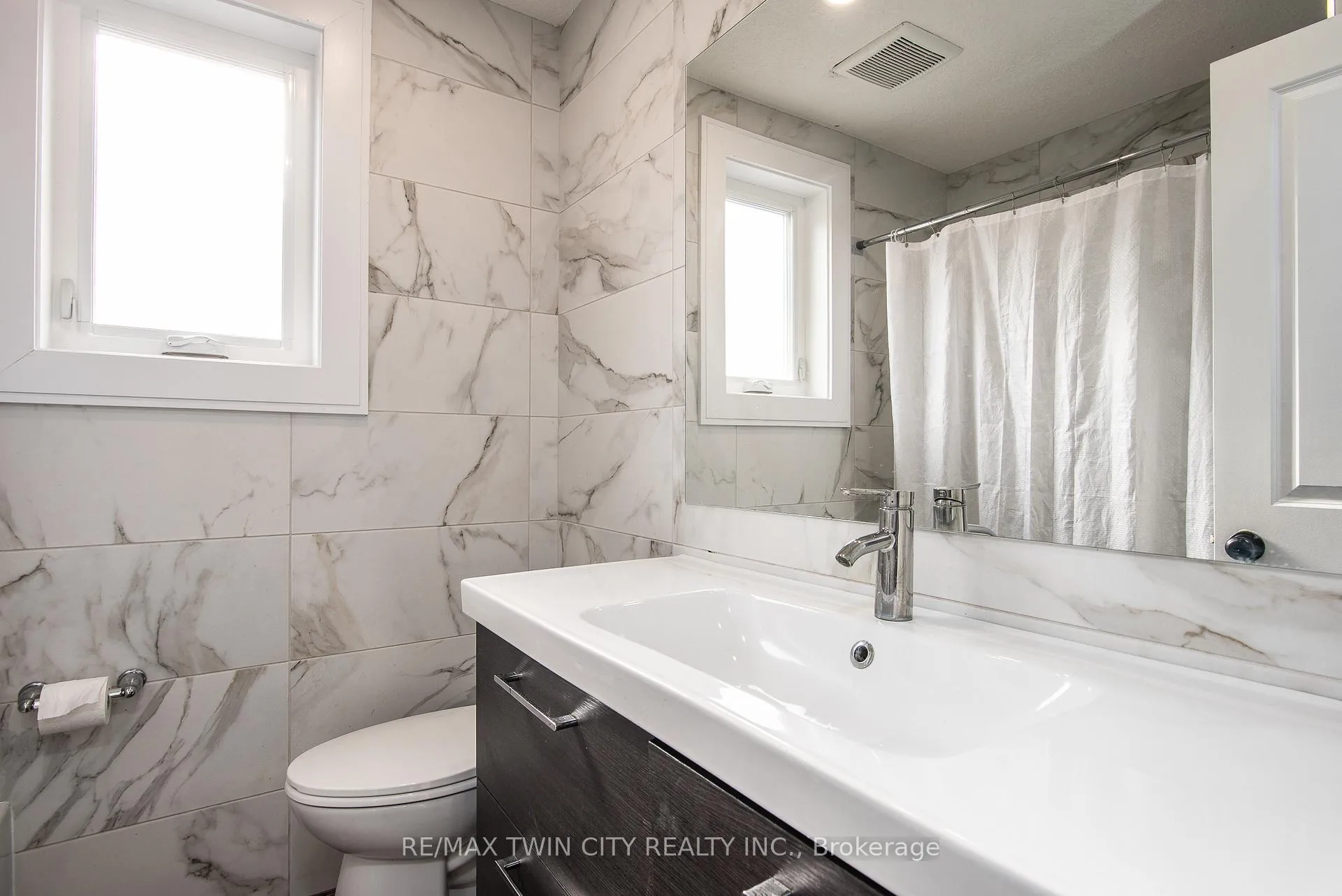 Photo 21 of 15 Herlan Avenue, Kitchener — HOMEH