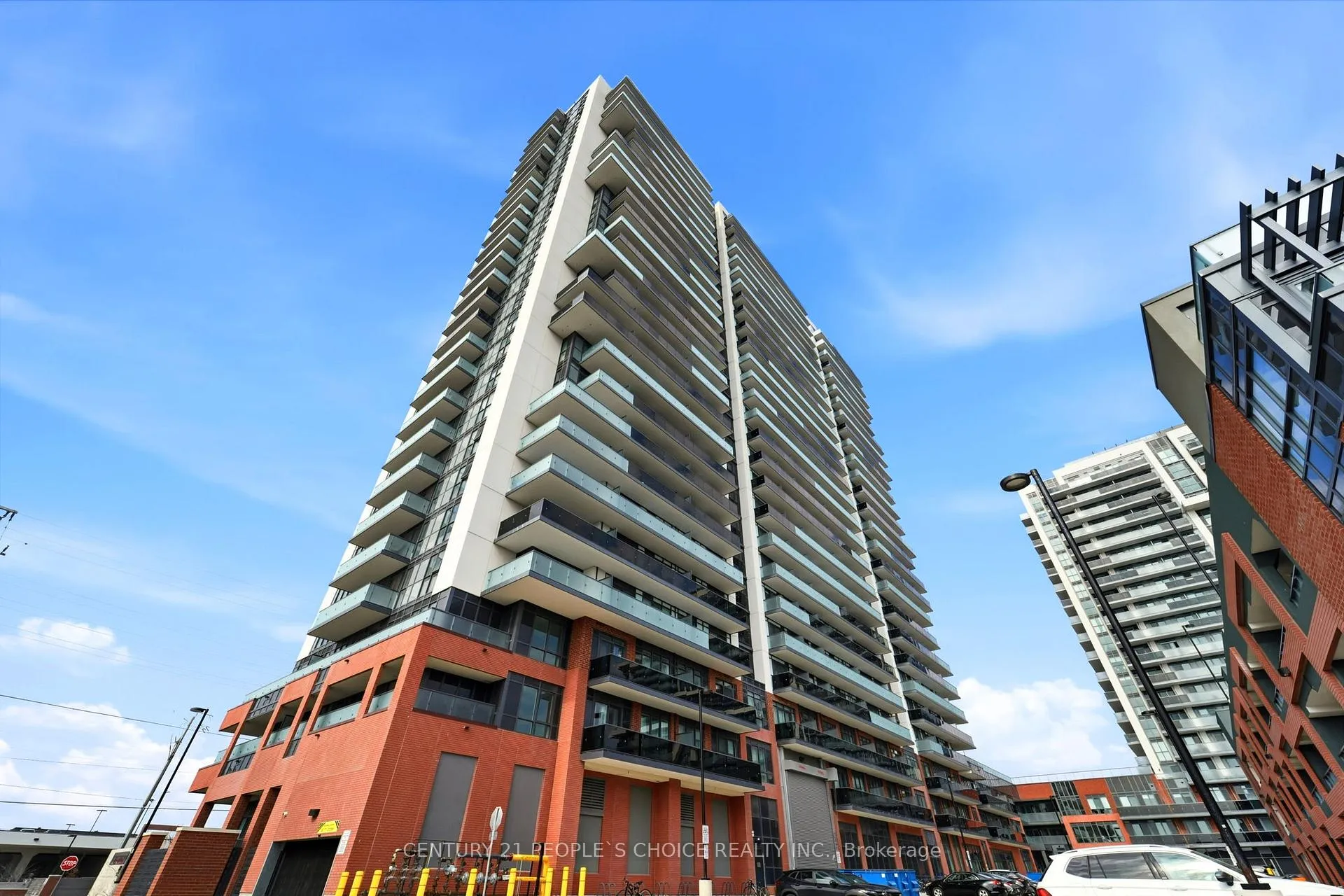 Photo 2 of Unit 515, 2545 Simcoe Street N, Oshawa, Windfields — HOMEH