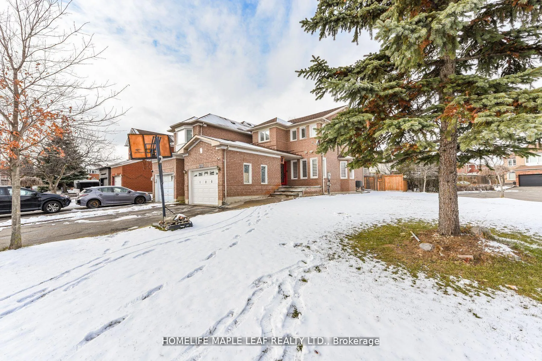 Photo 1 of 100 Alaskan Summit Court W, Brampton, Sandringham-Wellington — HOMEH