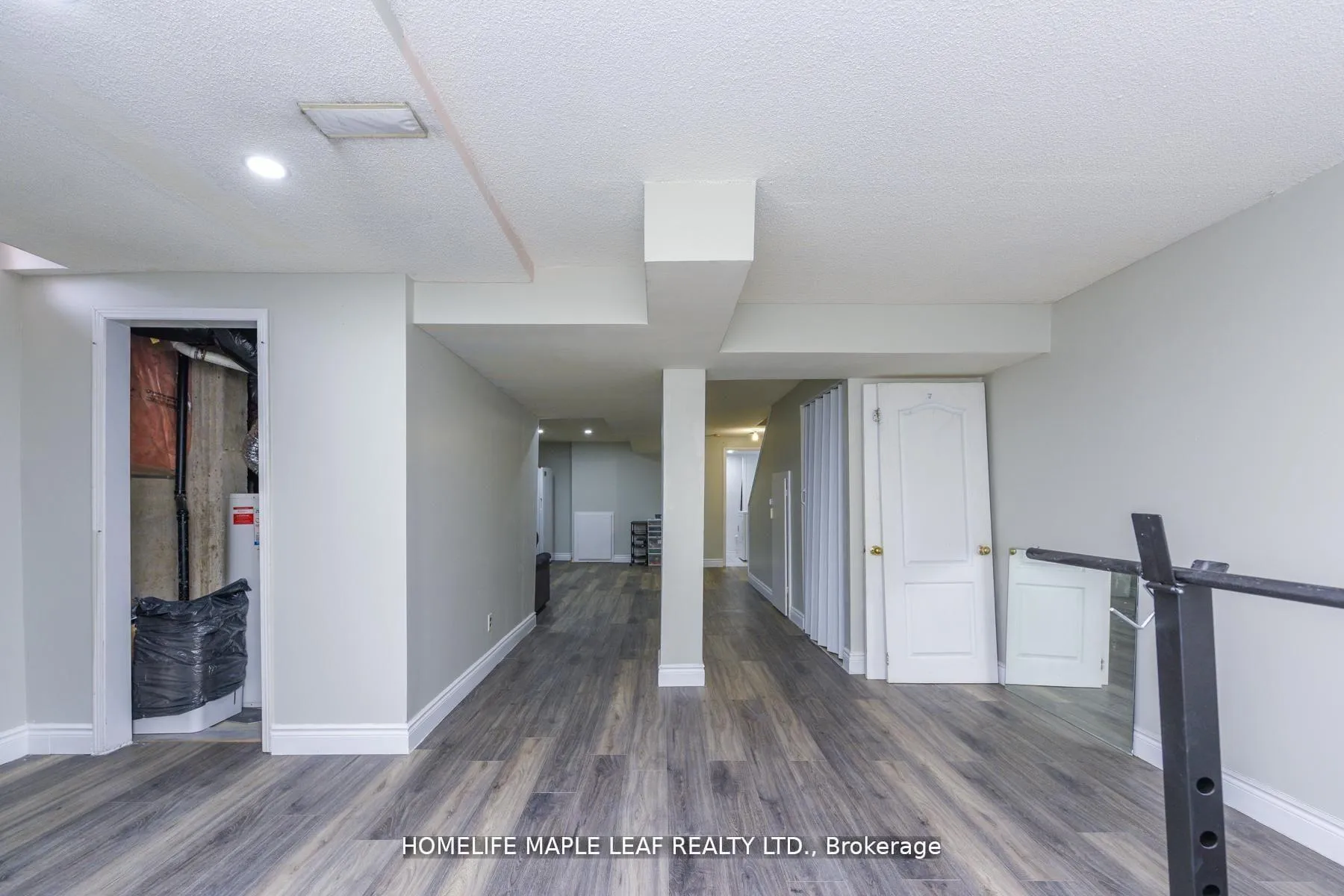 Photo 6 of 100 Alaskan Summit Court W, Brampton, Sandringham-Wellington — HOMEH