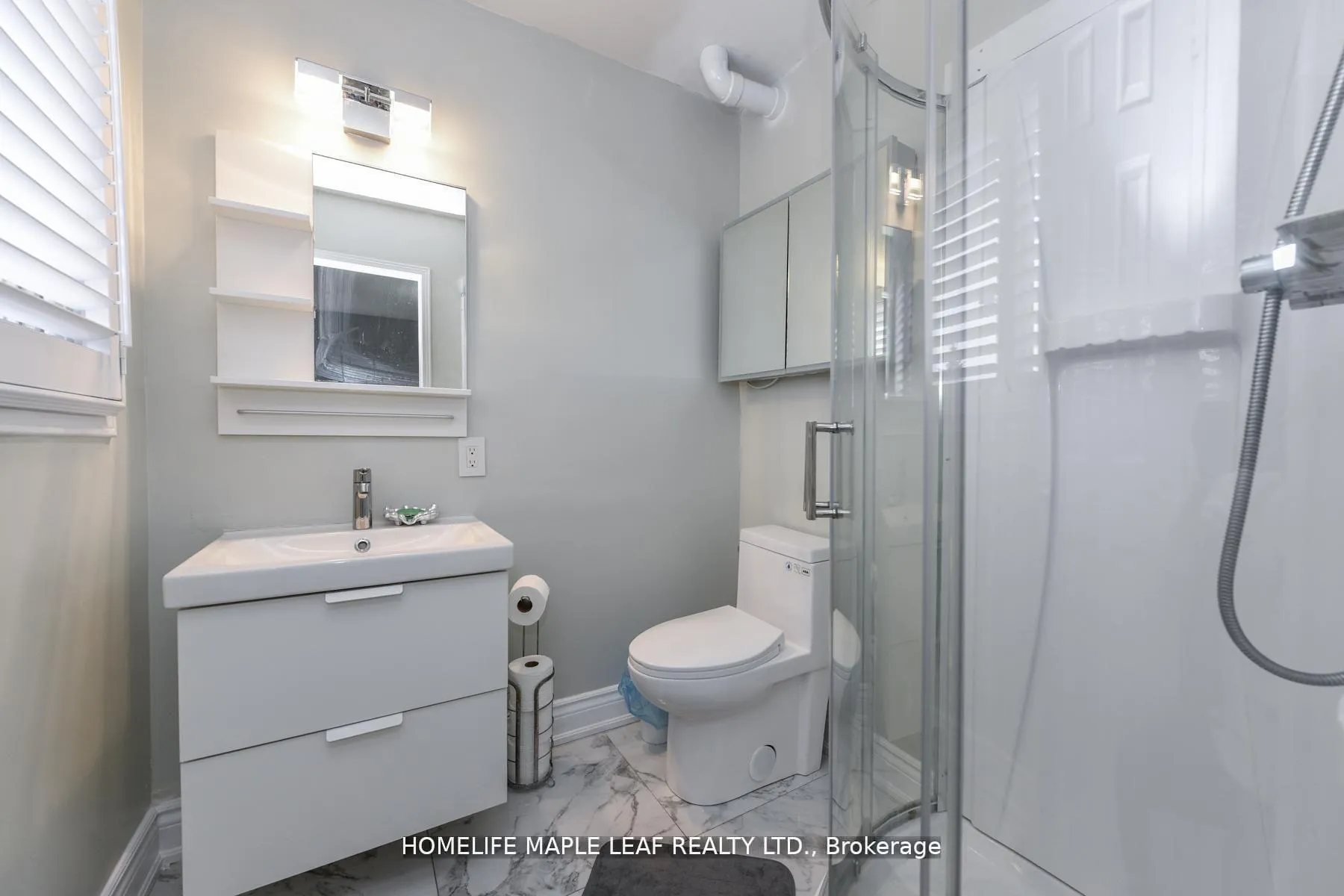 Photo 10 of 100 Alaskan Summit Court W, Brampton, Sandringham-Wellington — HOMEH