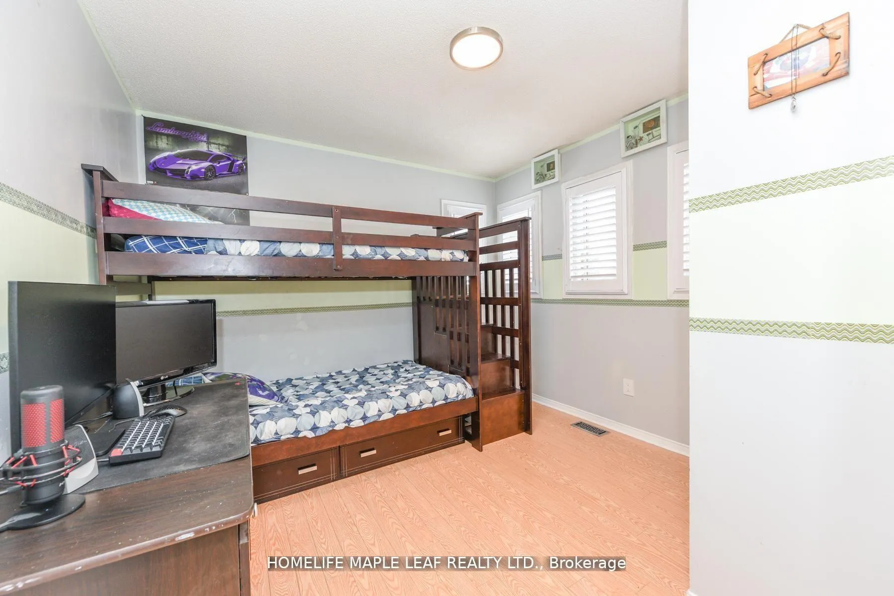 Photo 13 of 100 Alaskan Summit Court W, Brampton, Sandringham-Wellington — HOMEH