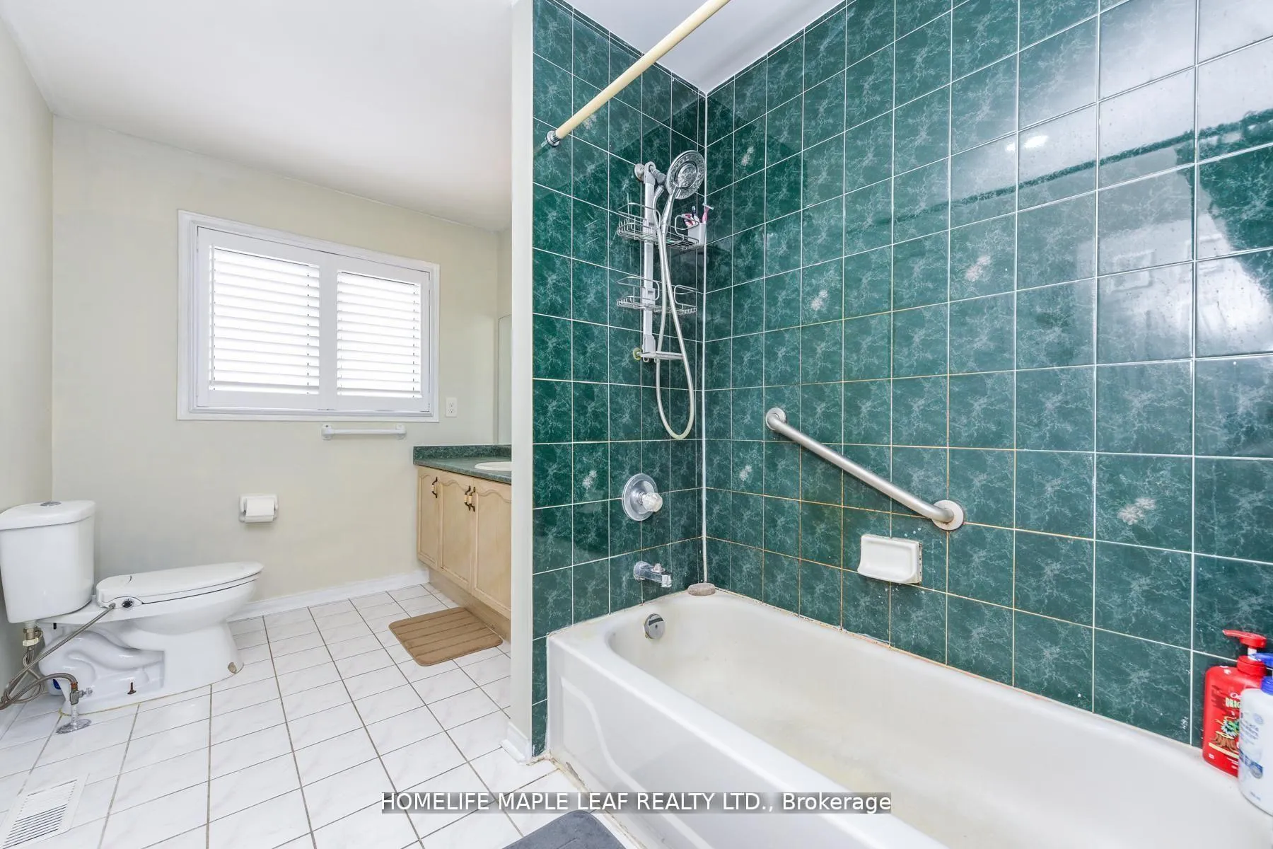 Photo 22 of 100 Alaskan Summit Court W, Brampton, Sandringham-Wellington — HOMEH