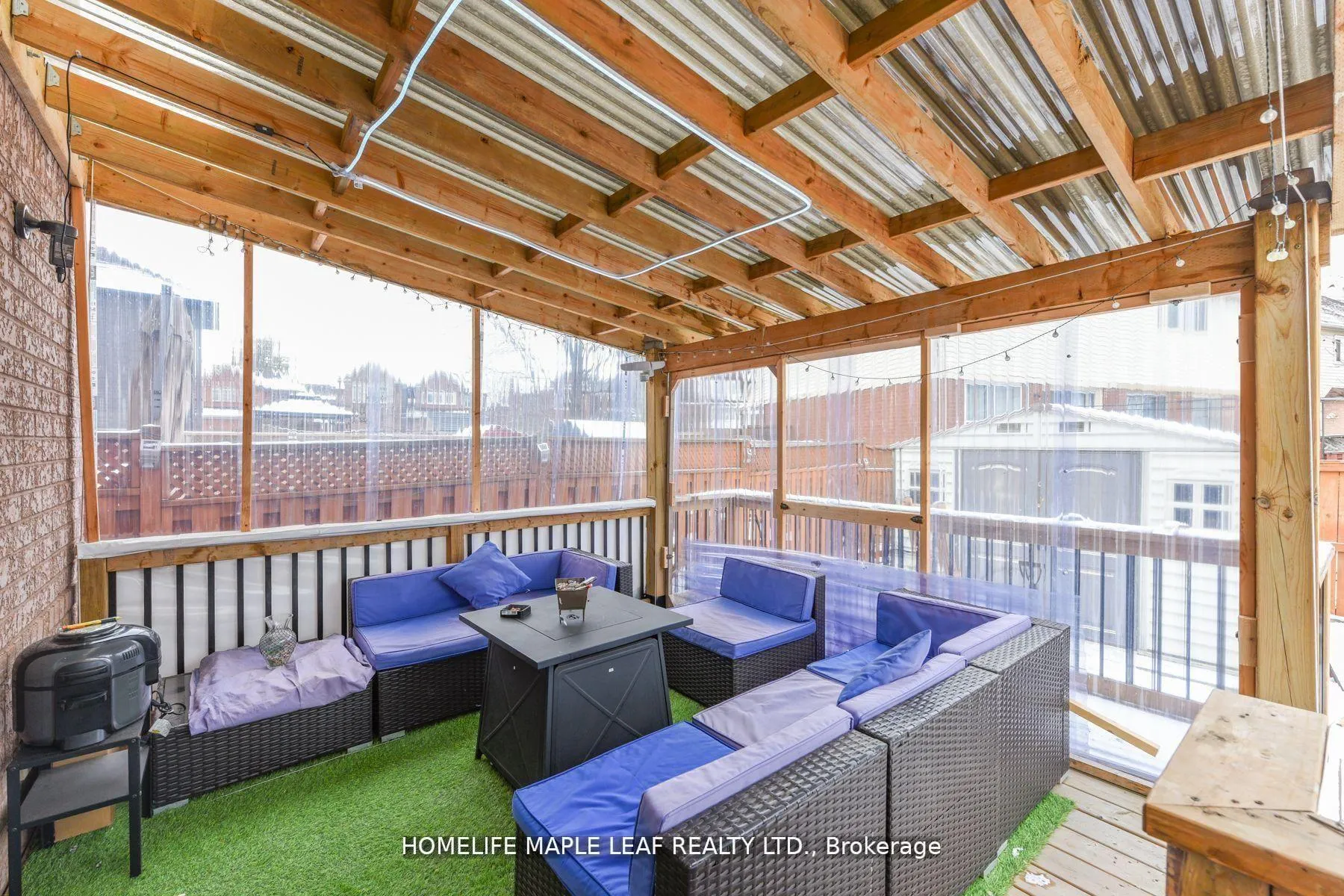 Photo 44 of 100 Alaskan Summit Court W, Brampton, Sandringham-Wellington — HOMEH