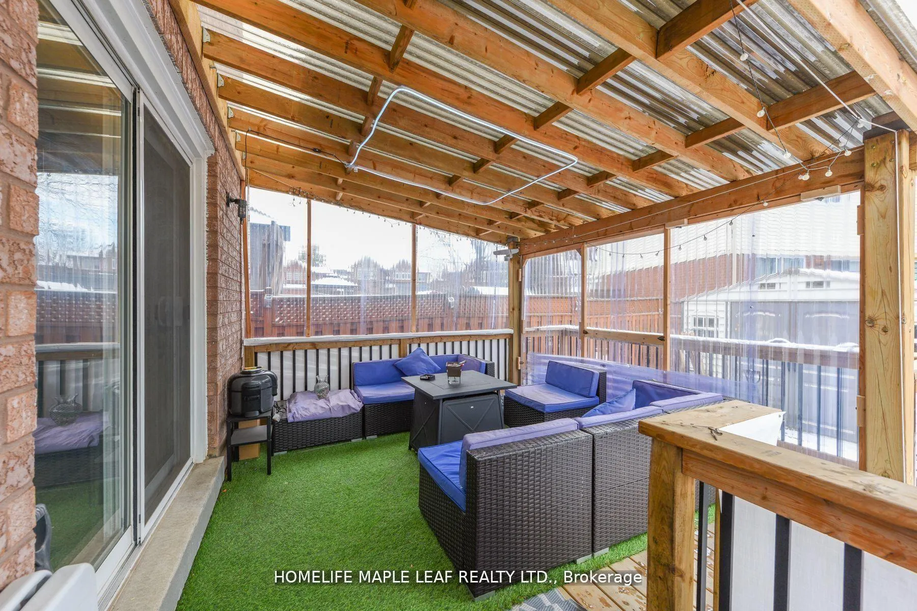 Photo 47 of 100 Alaskan Summit Court W, Brampton, Sandringham-Wellington — HOMEH