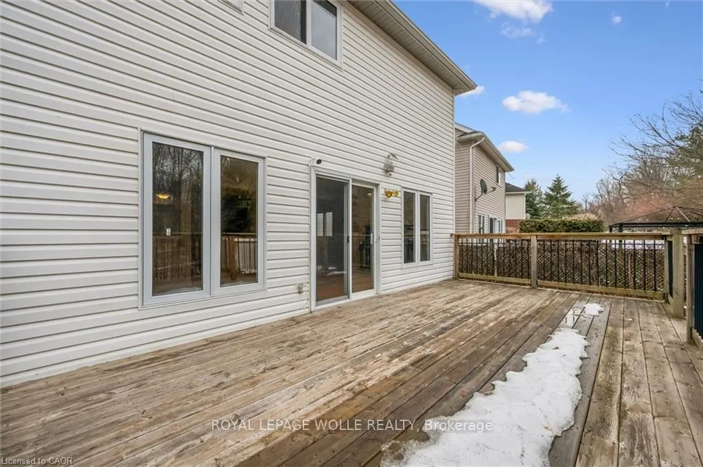 Photo 25 of 535 Blue Beech Boulevard, Waterloo, Columbia Forest — HOMEH