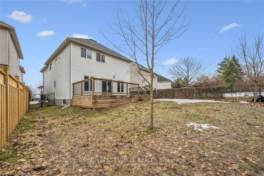 Photo 29 of 535 Blue Beech Boulevard, Waterloo, Columbia Forest — HOMEH