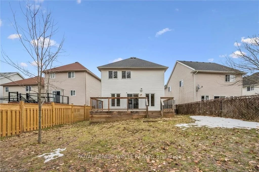 Photo 30 of 535 Blue Beech Boulevard, Waterloo, Columbia Forest — HOMEH