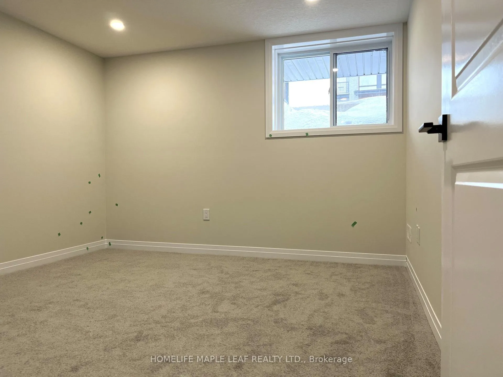 Photo 9 of Unit C060, 525 Erinbrook Drive, Kitchener — HOMEH